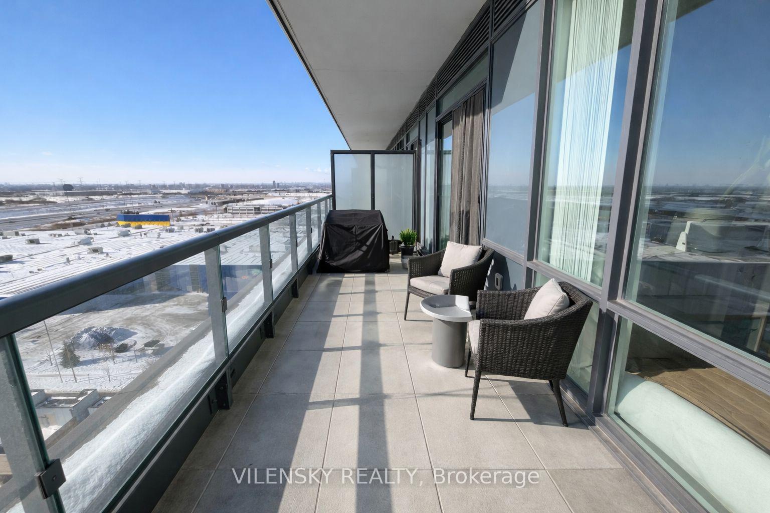 10 Honeycrisp Crescent 1206