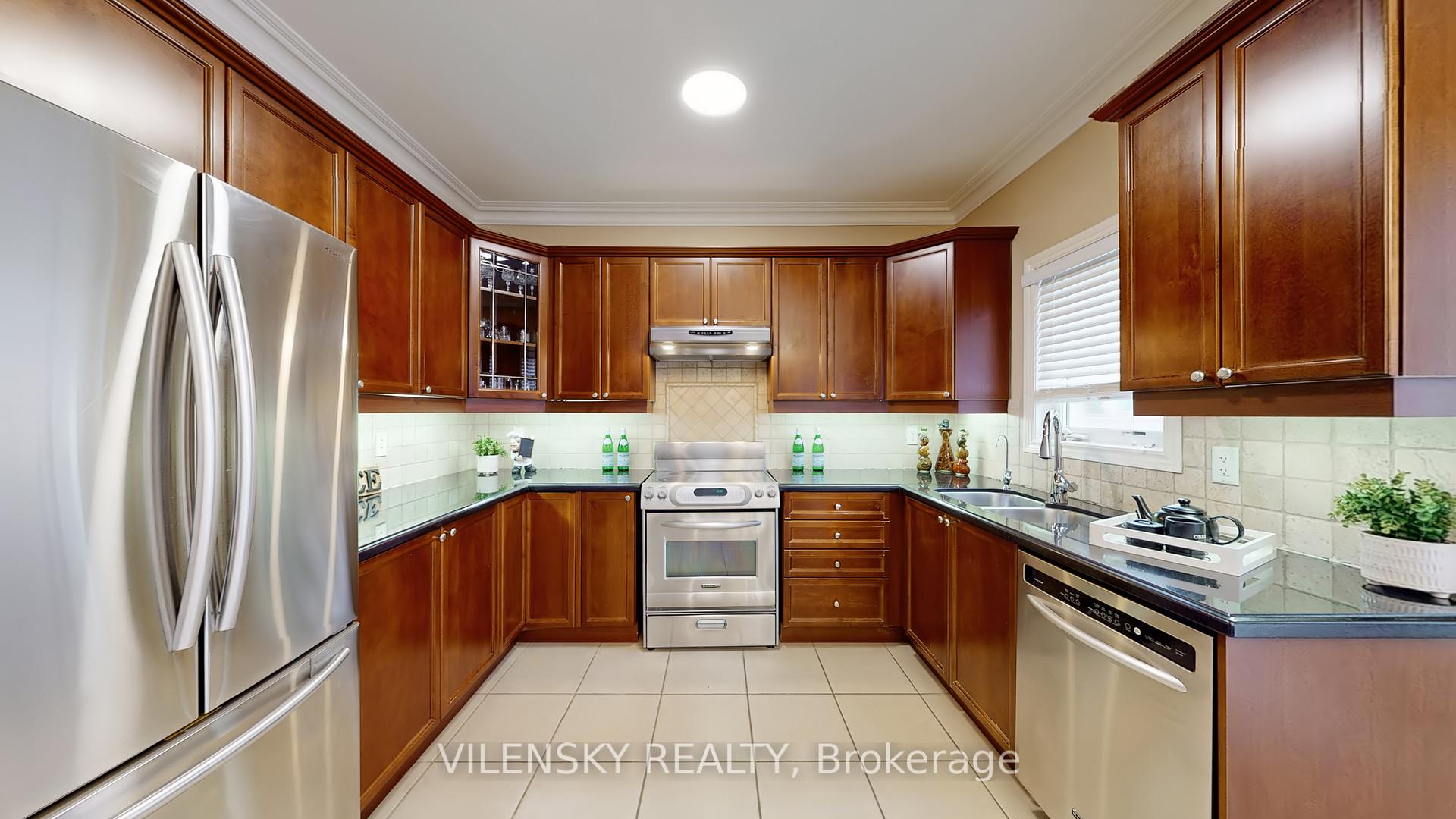 64 Cezanne Trail, Vaughan, ON L4J 9B9, Vaughan ON, L4J 9B9