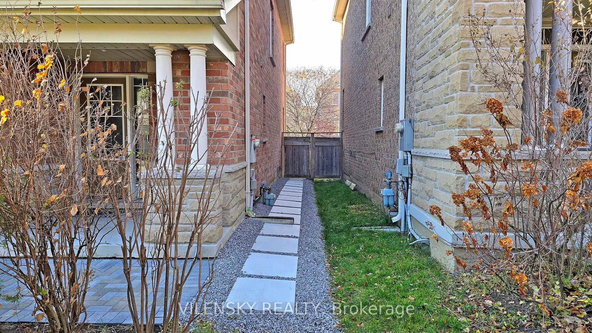 34 Elihof Drive, Vaughan, ON L6A 4N4, Vaughan ON, L6A 4N4