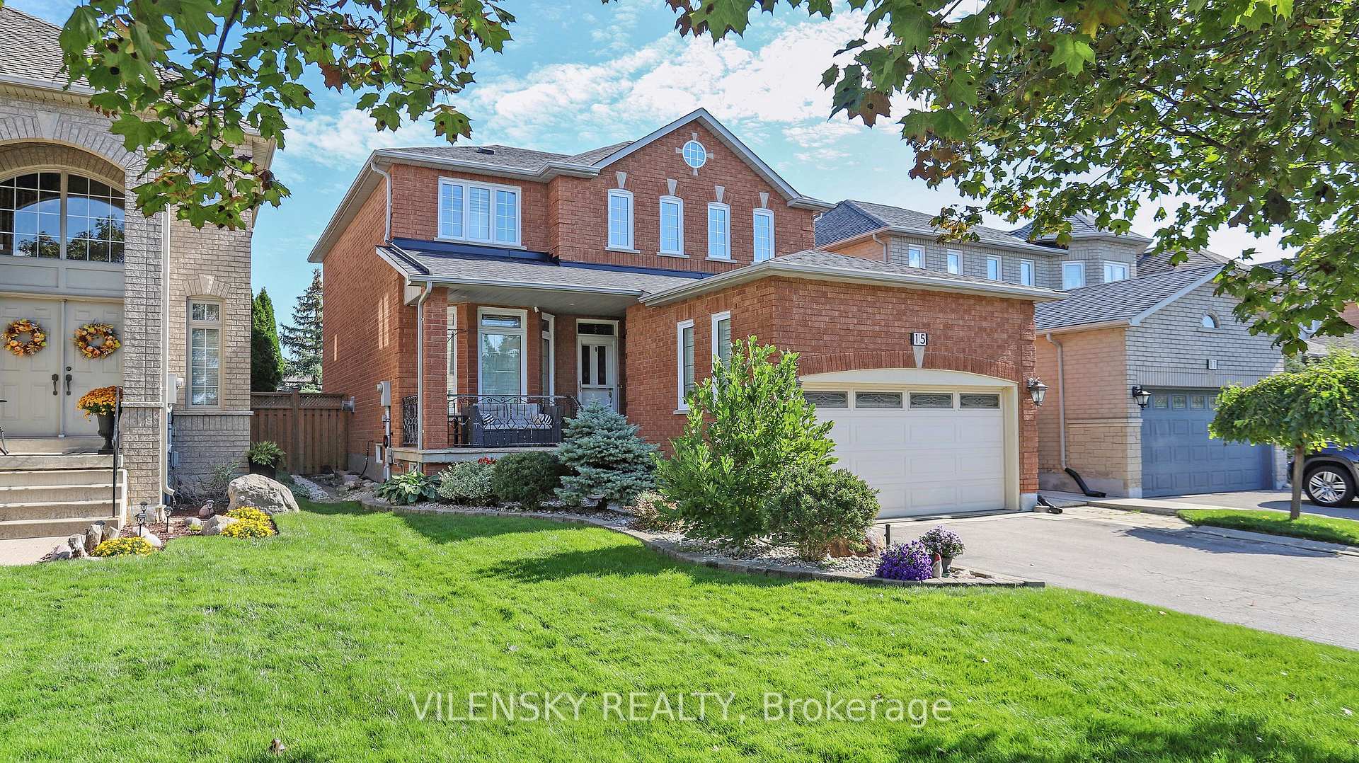 15 Gladstone Avenue, Vaughan, ON L6A 2C2, Vaughan ON, L6A 2C2