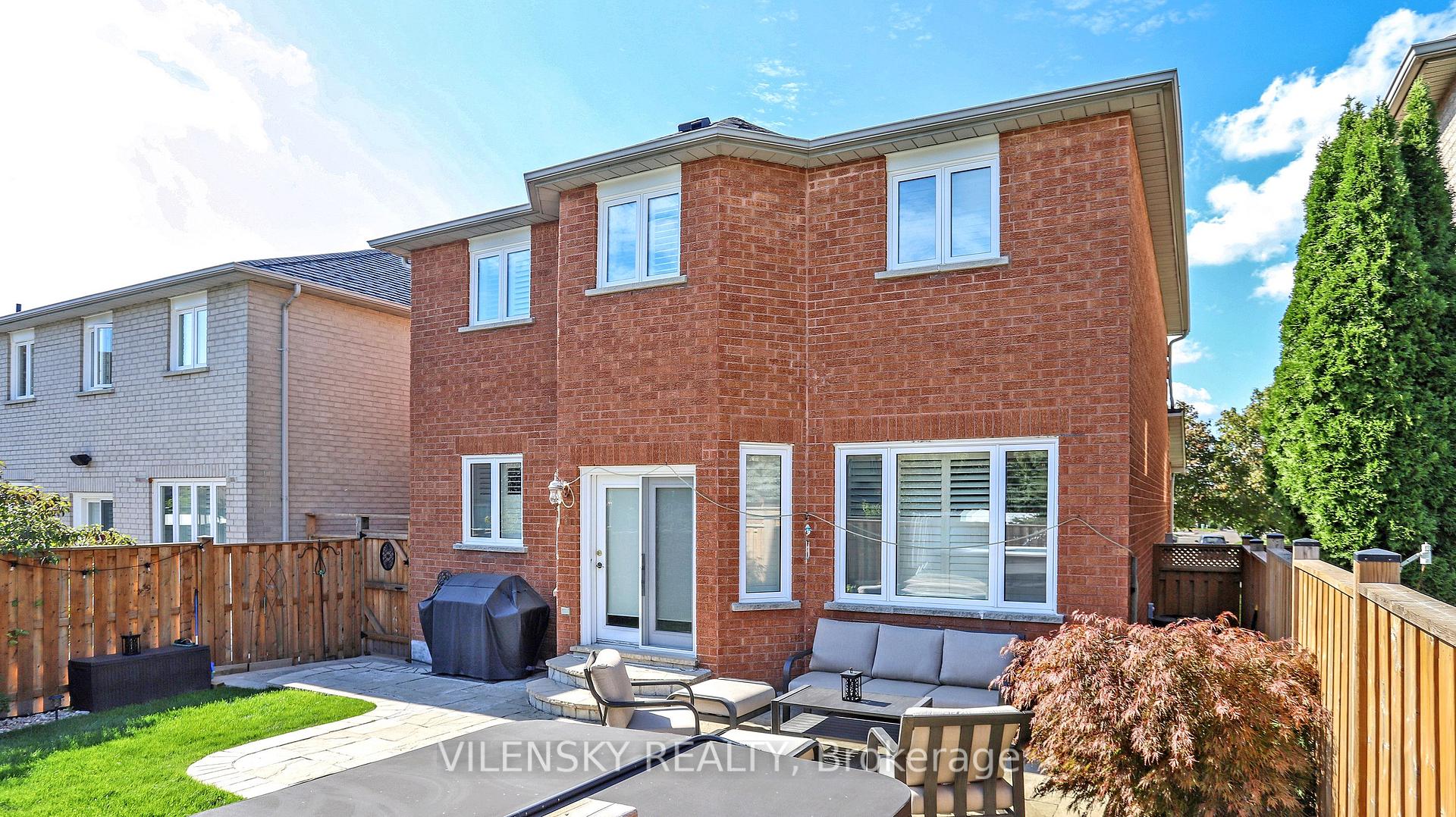 15 Gladstone Avenue, Vaughan, ON L6A 2C2, Vaughan ON, L6A 2C2