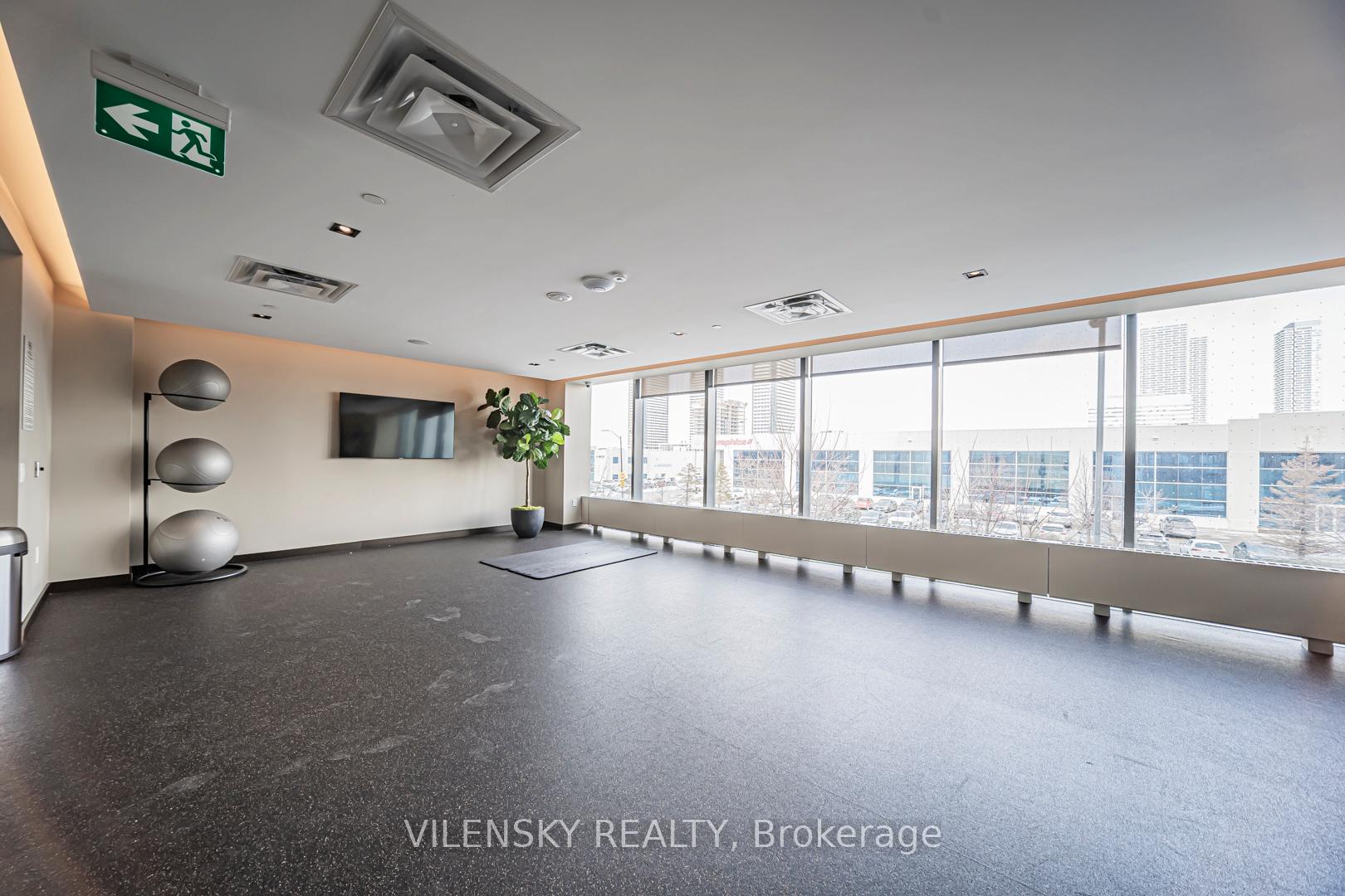10 Honeycrisp Crescent 1206, Vaughan, ON L4K 0M7