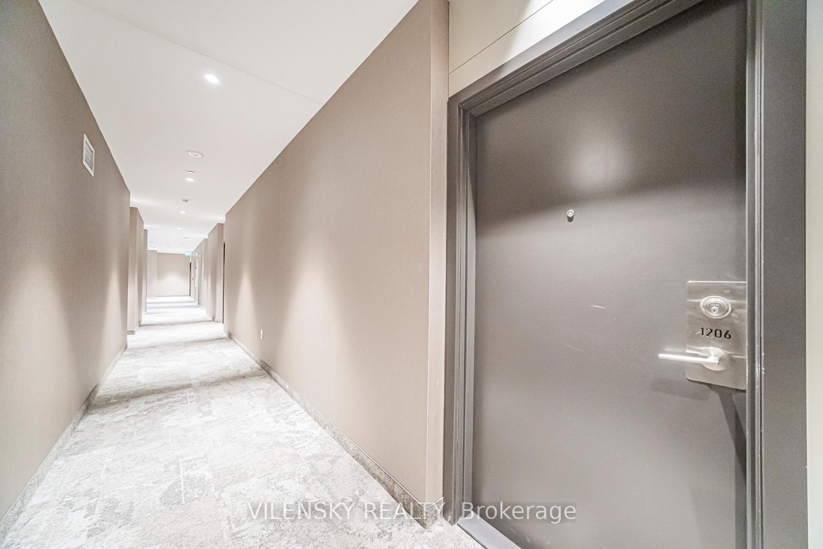 10 Honeycrisp Crescent 1206, Vaughan, ON L4K 0M7