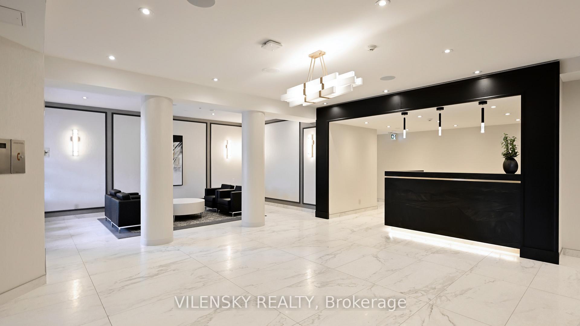 7460 Bathurst St #214 | 2-Bed Condo For Sale in Thornhill | Vilensky Realt
