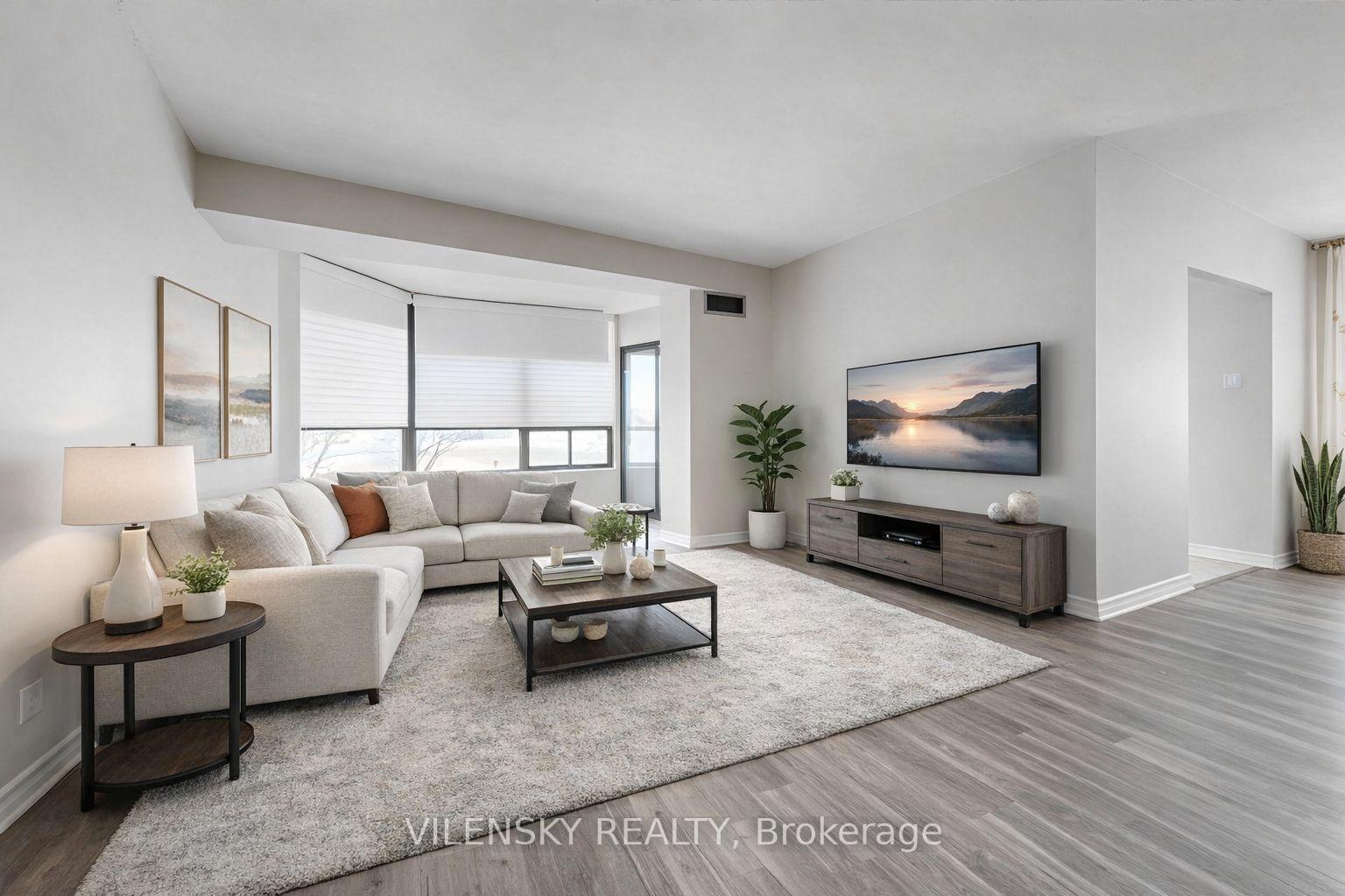 7460 Bathurst St #214 | 2-Bed Condo For Sale in Thornhill | Vilensky Realt