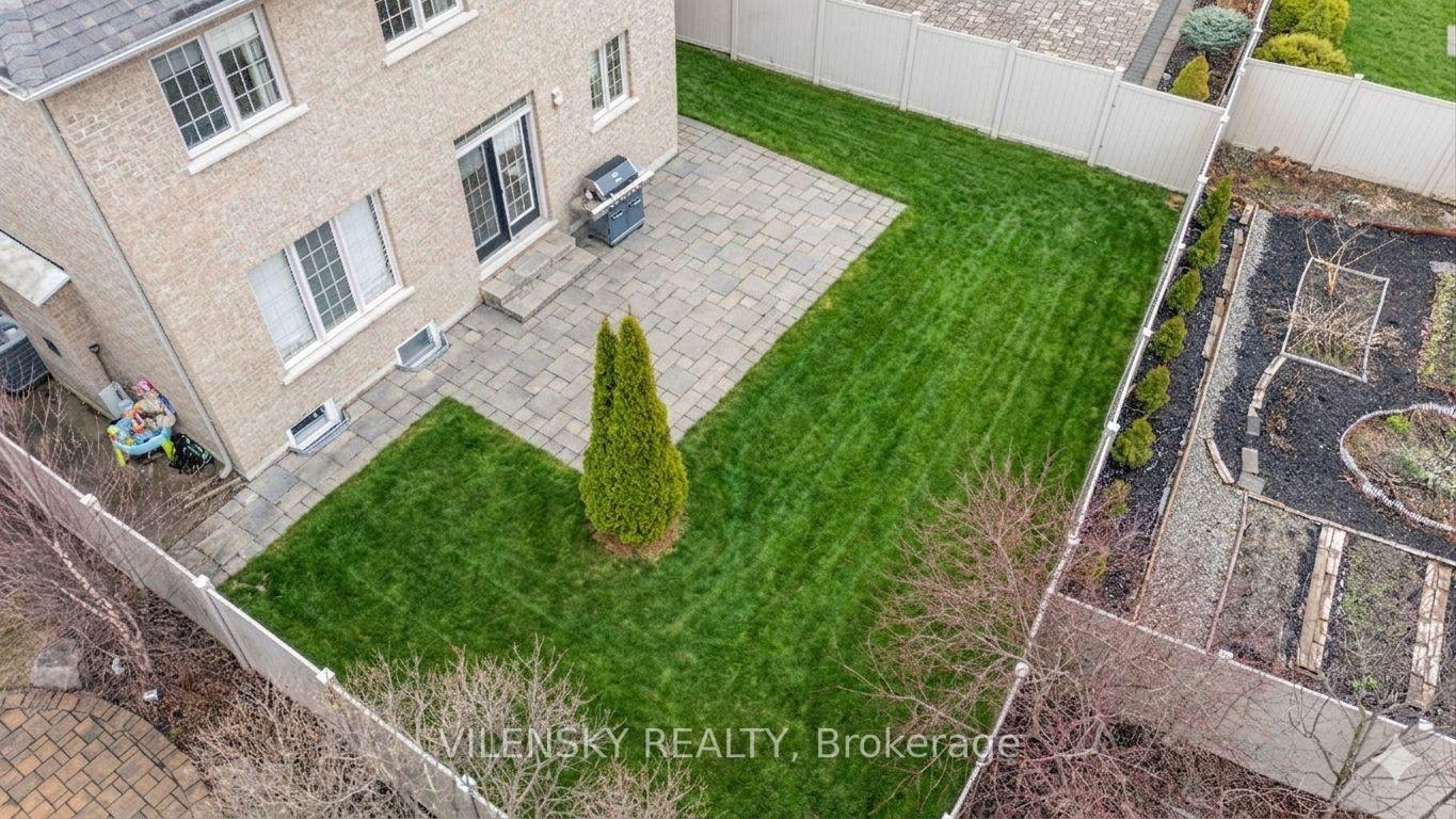Luxury 4-Bed Family Home | 235 Israel Zilber Dr, Patterson Vaughan, Upper Thornhill Estates | Vilensky Realty
