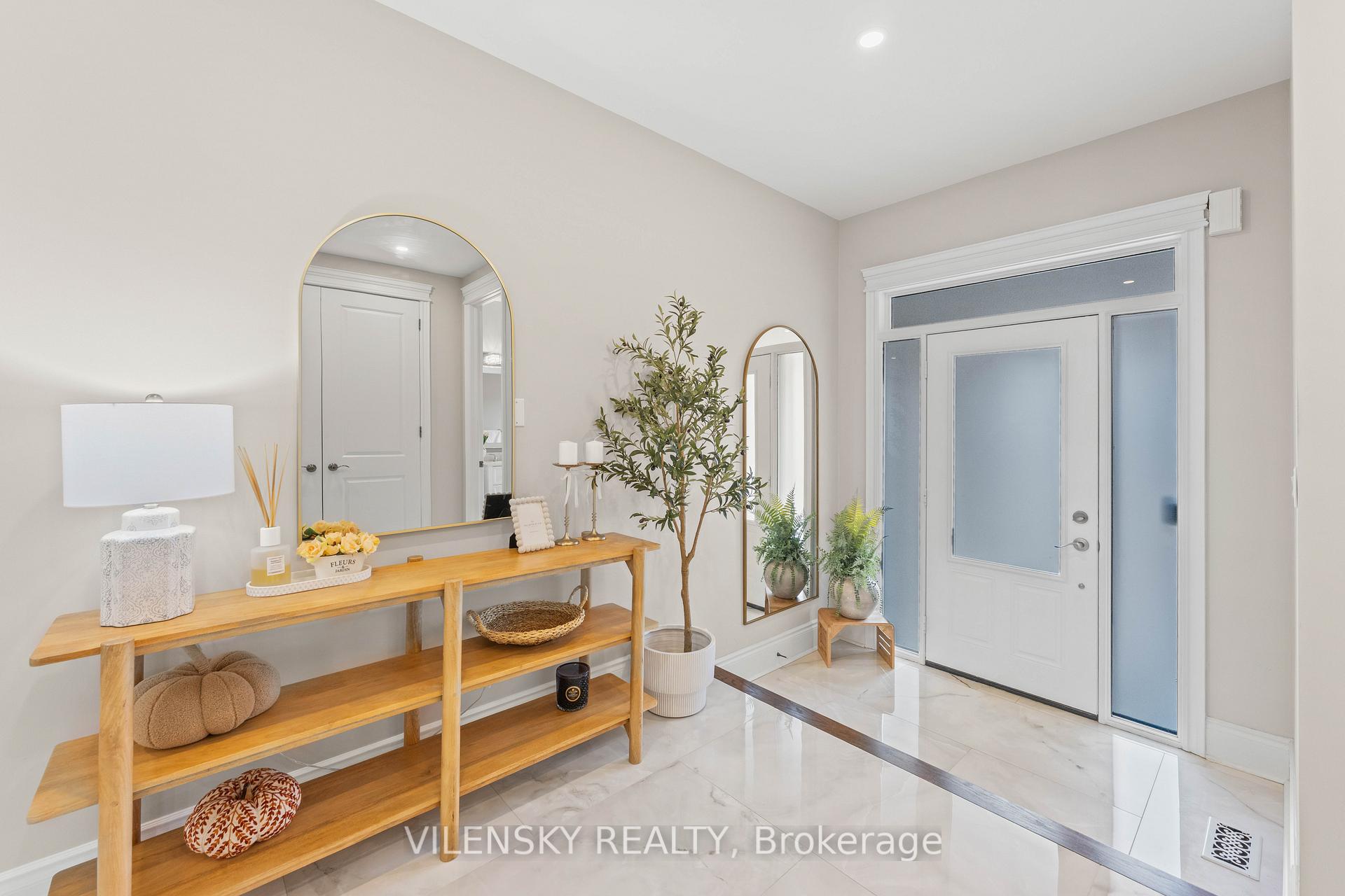 Luxury 4-Bed Family Home | 235 Israel Zilber Dr, Patterson Vaughan, Upper Thornhill Estates | Vilensky Realty