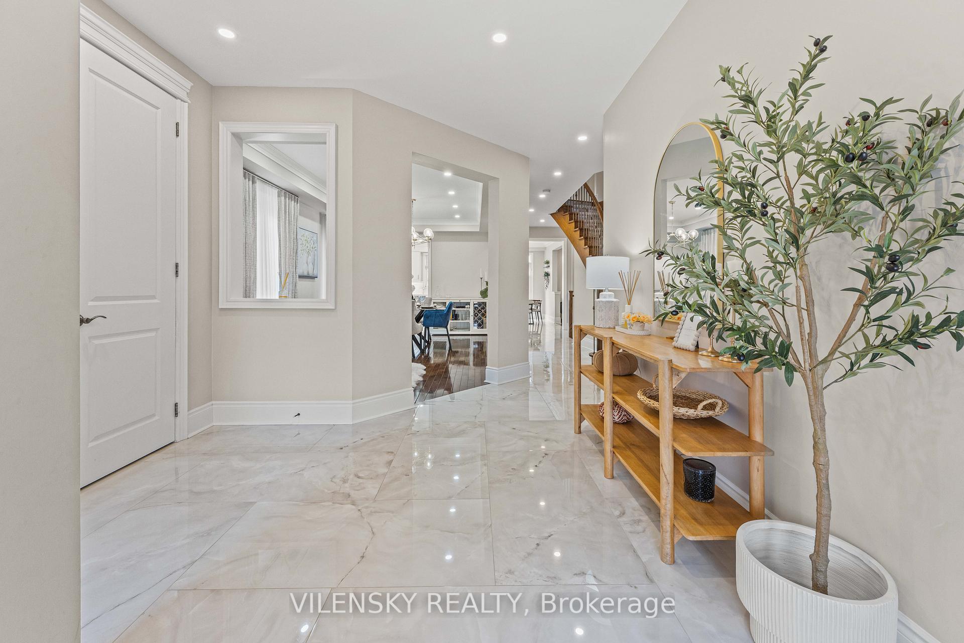 Luxury 4-Bed Family Home | 235 Israel Zilber Dr, Patterson Vaughan, Upper Thornhill Estates | Vilensky Realty