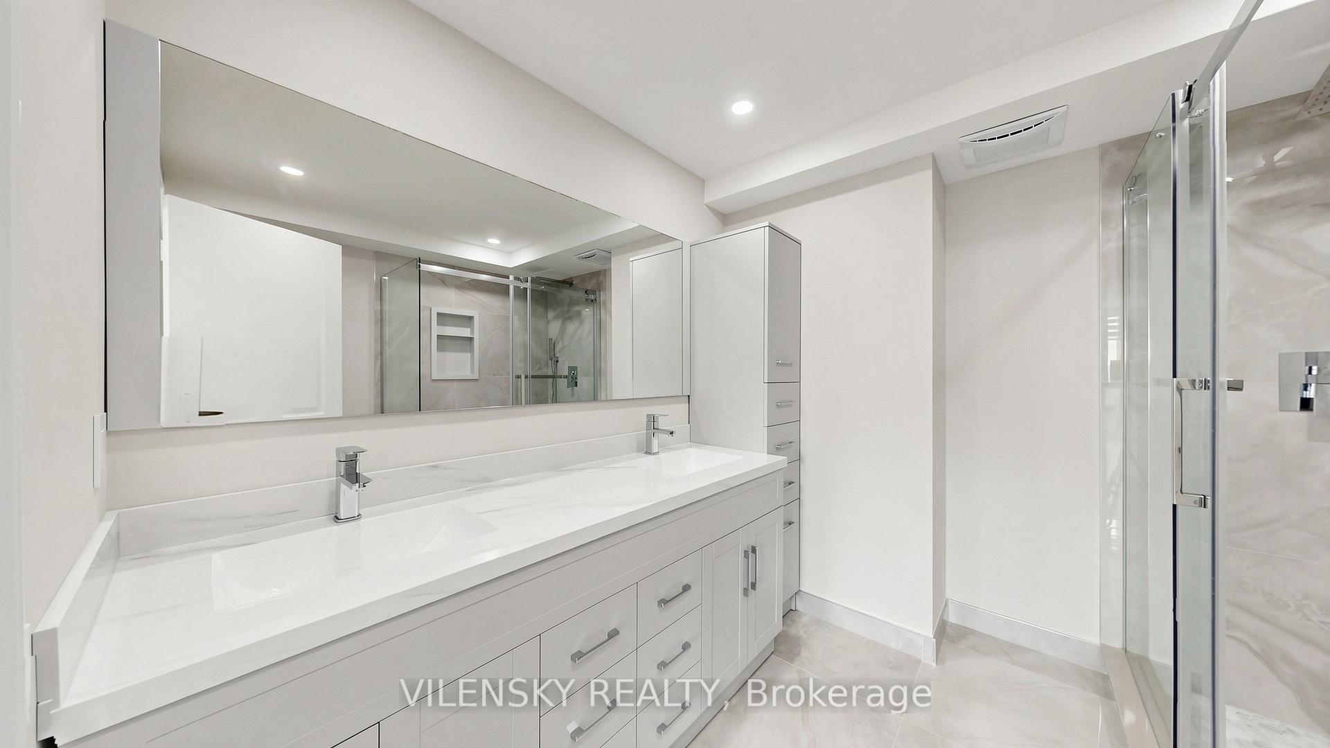 Suite 1402 – 110 Promenade Circle | Renovated Luxury Condo Thornhill | Vilensky Realty