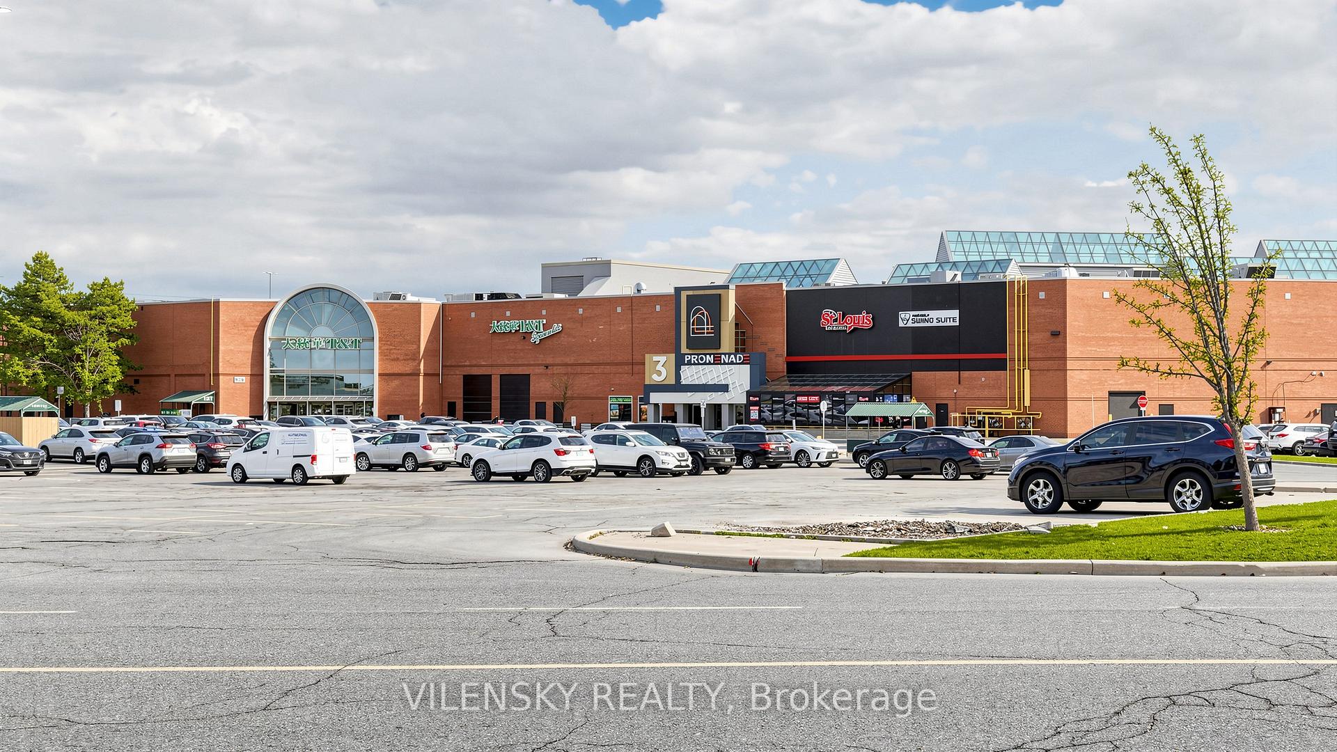 Suite 1402 – 110 Promenade Circle | Renovated Luxury Condo Thornhill | Vilensky Realty