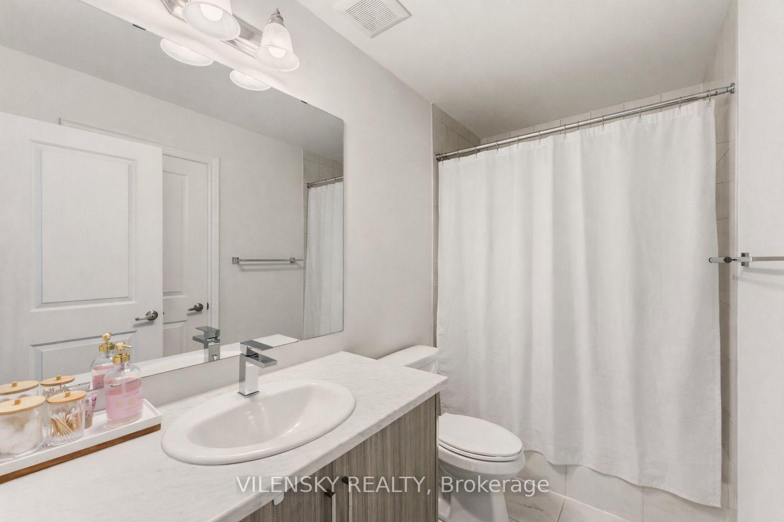 Luxury 5-Bed Family Home for Sale | 23 Watershed Gate, Queensville East Gwillimbury | Vilensky Realty