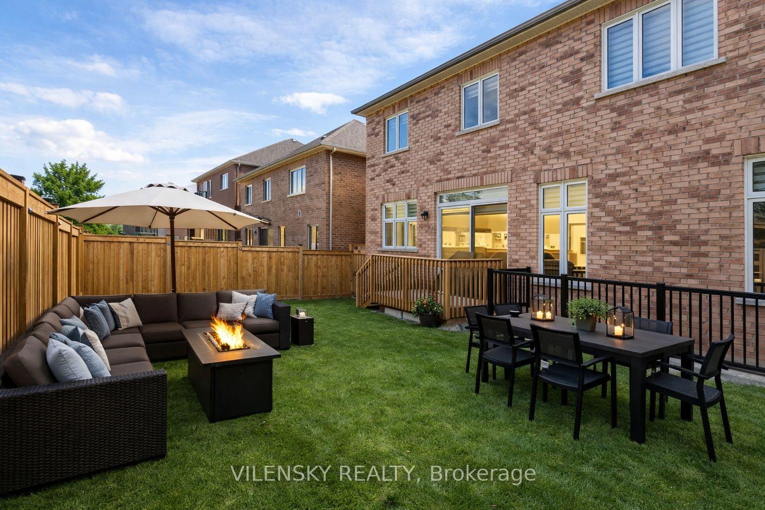 Luxury 5-Bed Family Home for Sale | 23 Watershed Gate, Queensville East Gwillimbury | Vilensky Realty