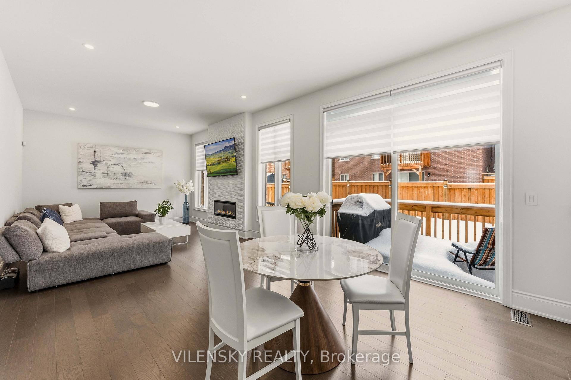 Luxury 5-Bed Family Home for Sale | 23 Watershed Gate, Queensville East Gwillimbury | Vilensky Realty