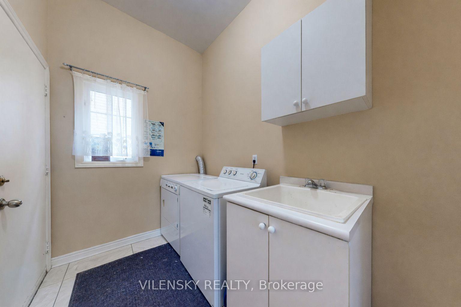 5-Bed Detached Home with In-Law Suite | 2 Eminence Road, Dufferin Hill Vaughan | Vilensky Realty