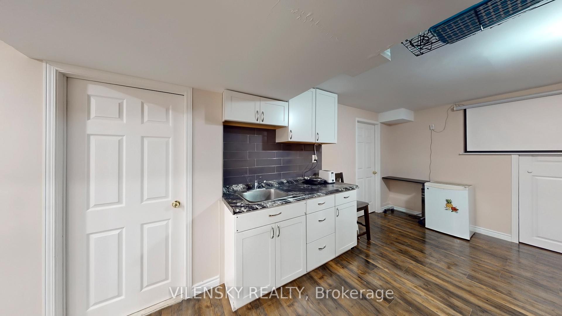 5-Bed Detached Home with In-Law Suite | 2 Eminence Road, Dufferin Hill Vaughan | Vilensky Realty