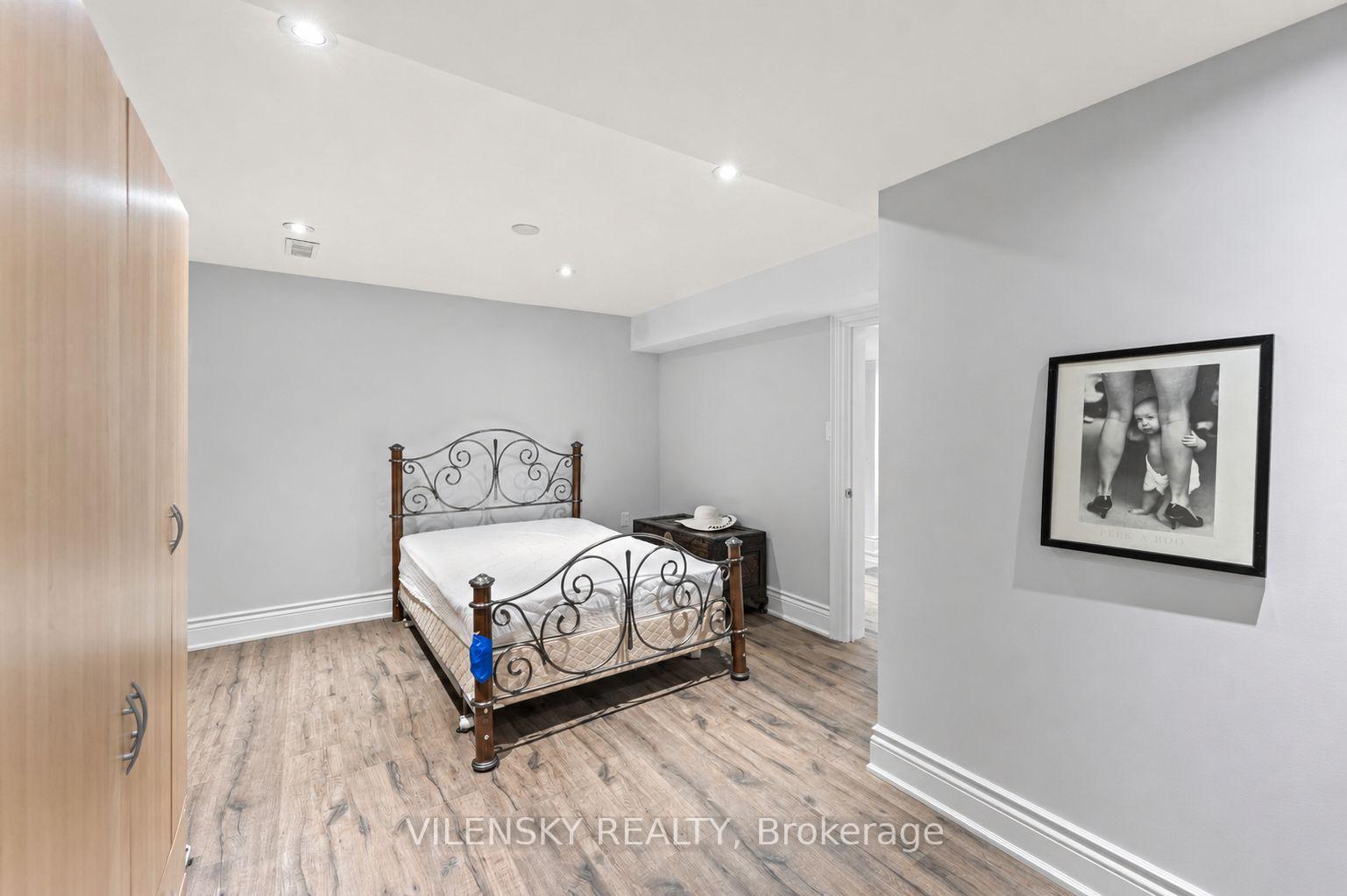 51 Lady Karen Crescent