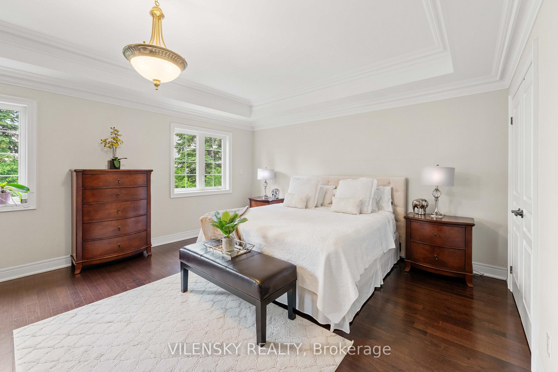 51 Lady Karen Crescent