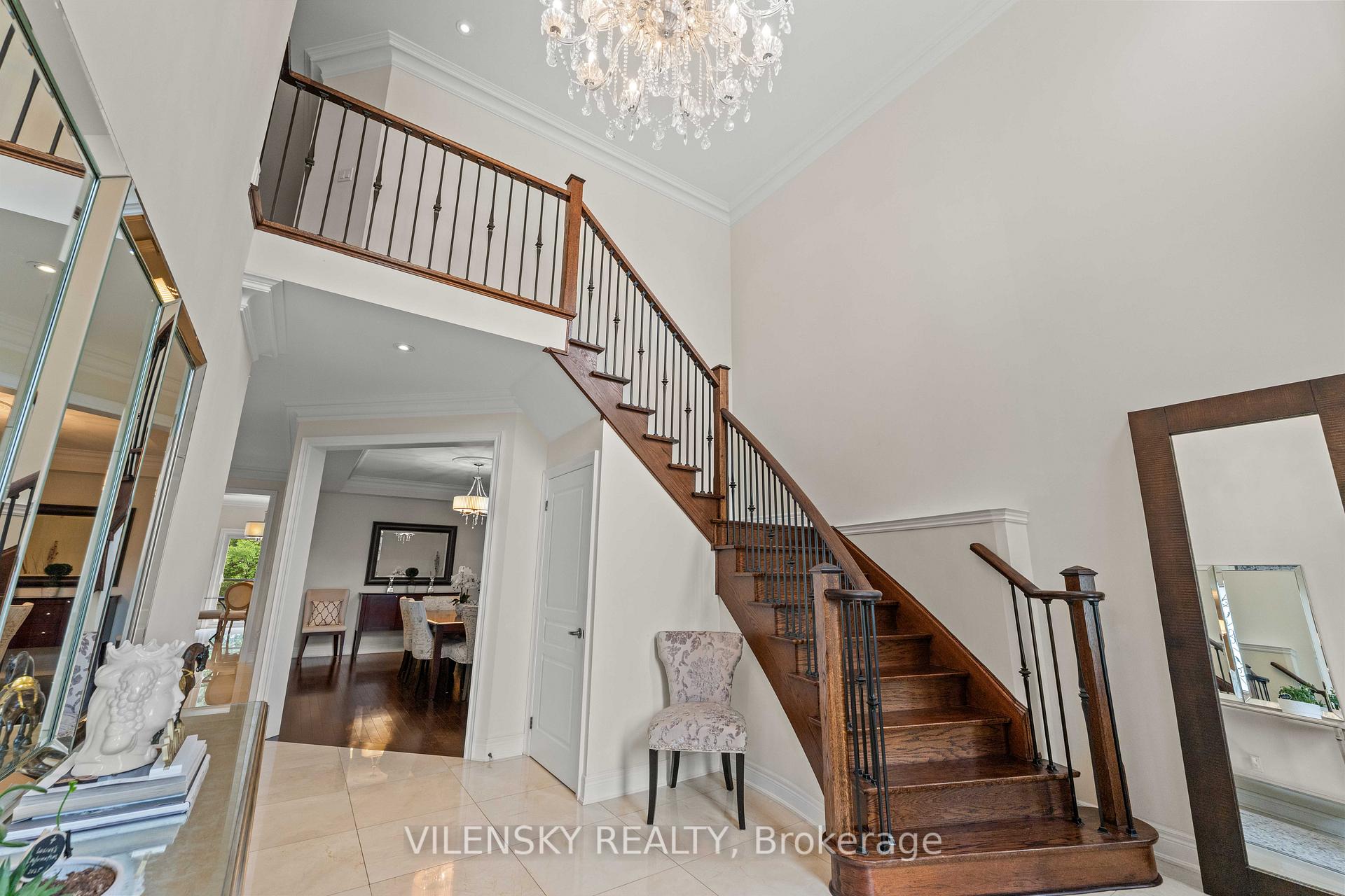51 Lady Karen Crescent