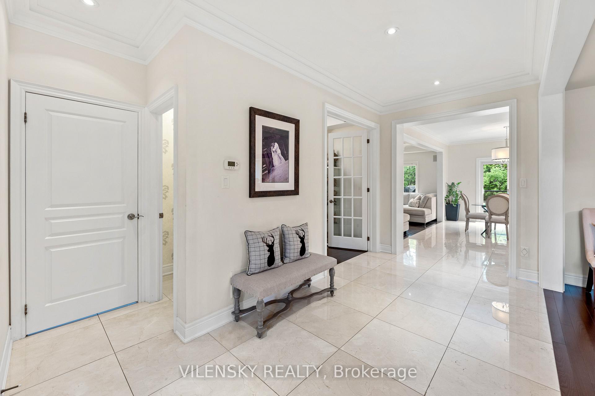 51 Lady Karen Crescent