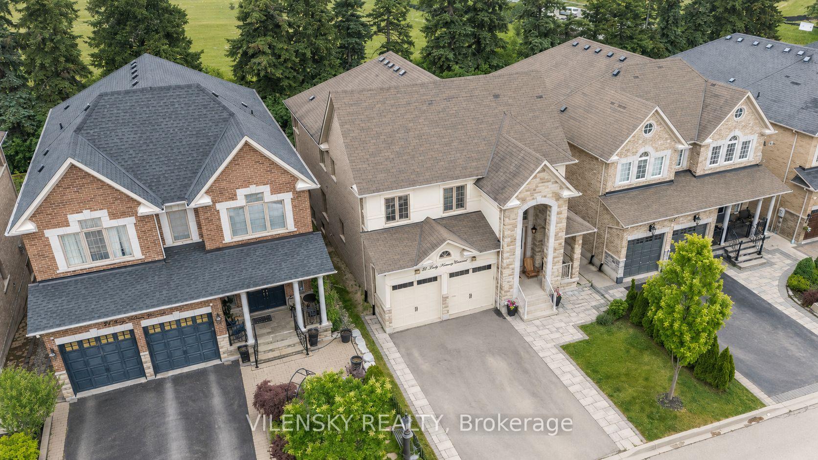 51 Lady Karen Crescent