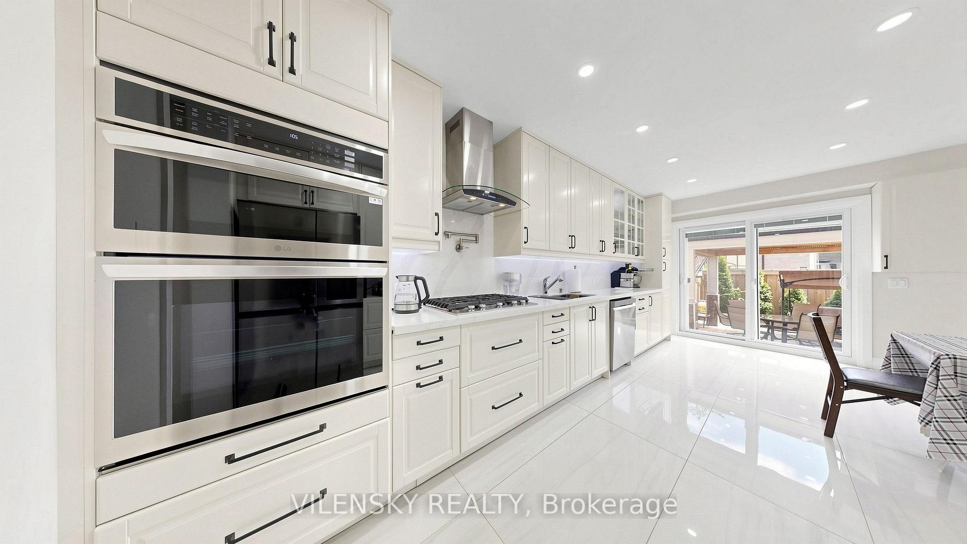 31 Lonny Court