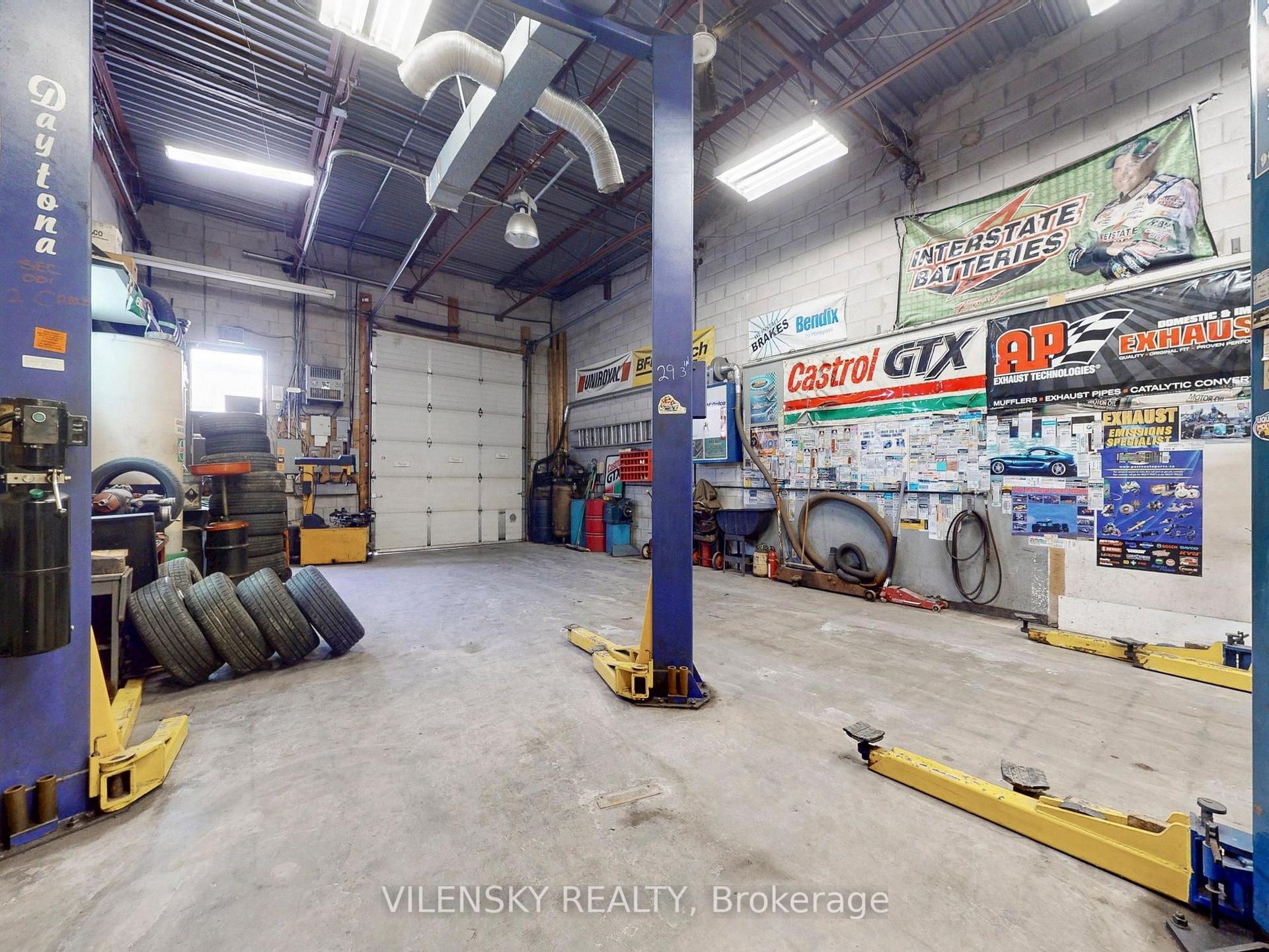 #33 – 1170 Sheppard Ave W | Industrial Condo For Sale Toronto | Vilensky Realty