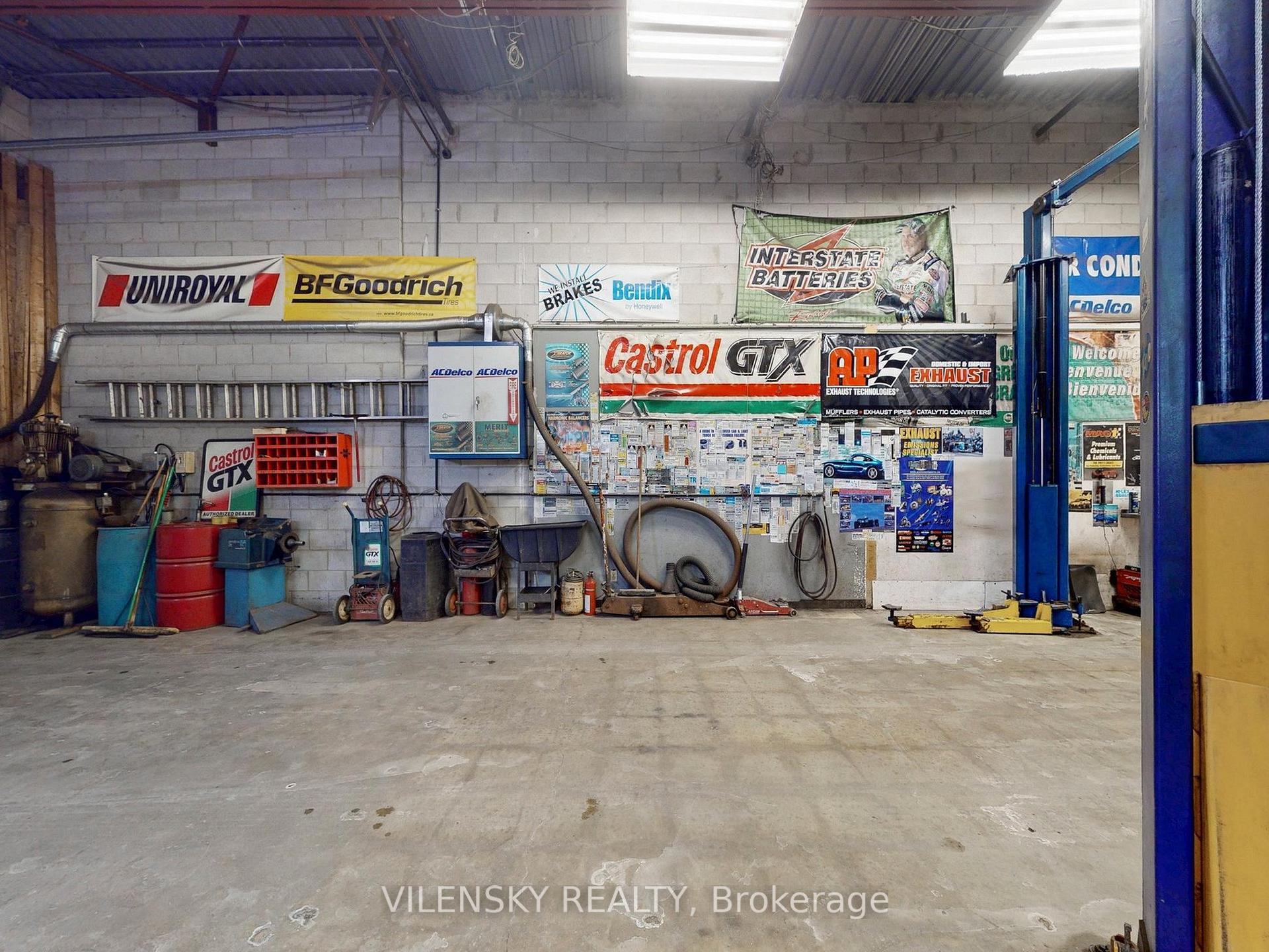 #33 – 1170 Sheppard Ave W | Industrial Condo For Sale Toronto | Vilensky Realty