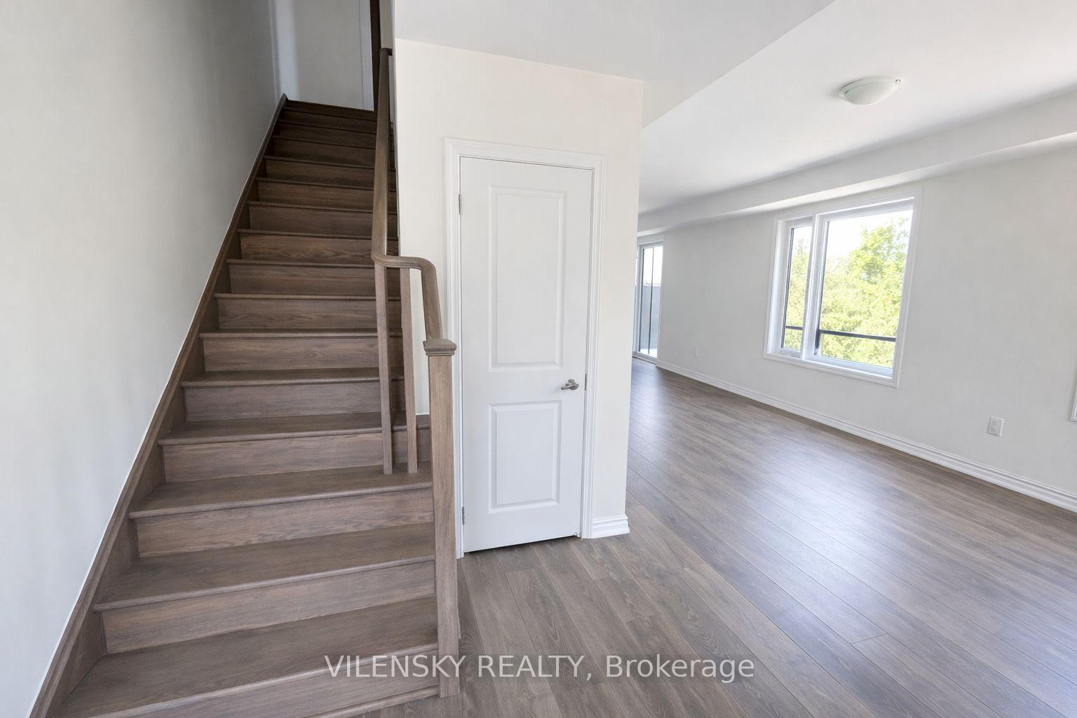 New End-Unit Kaneff Townhouse in Brampton | 2 Bed, 2 Bath, 2 Parking | $589,000