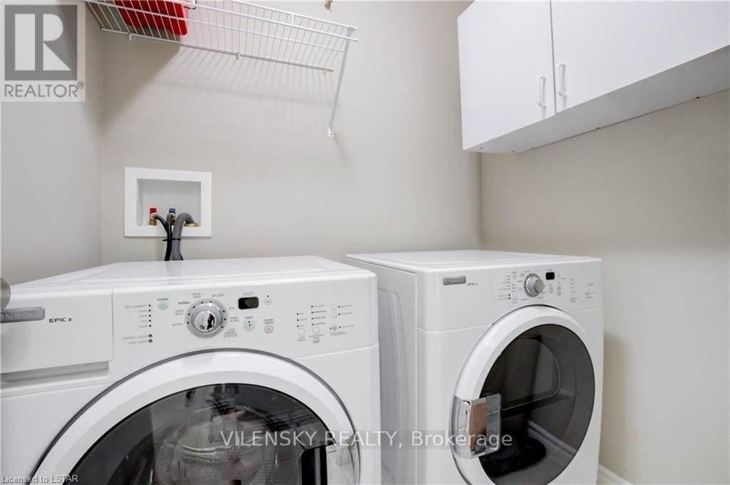 572 Thistlewood Drive 7