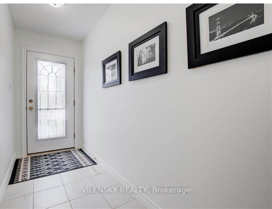 572 Thistlewood Drive 7