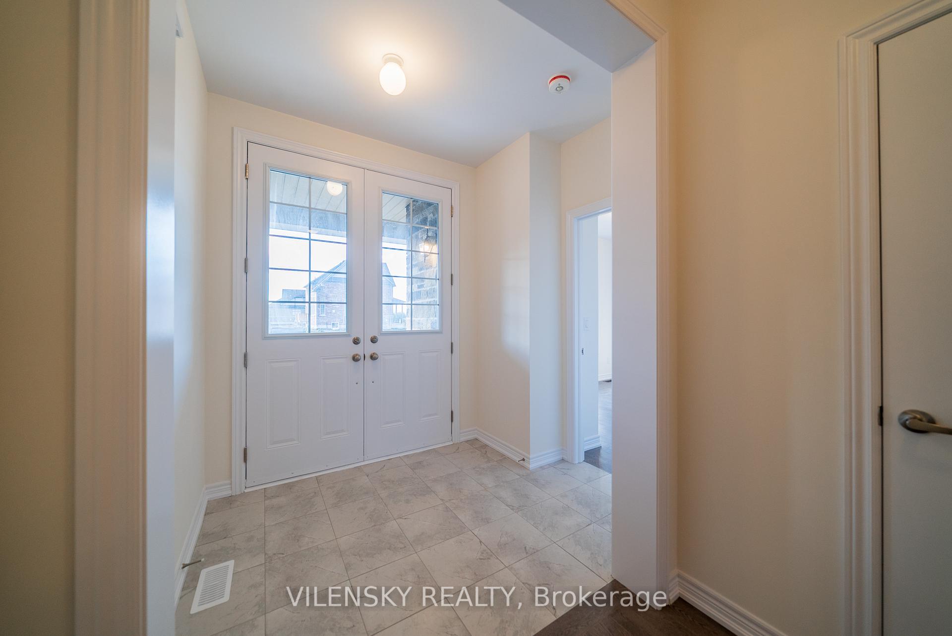 11 East Vista Terrace