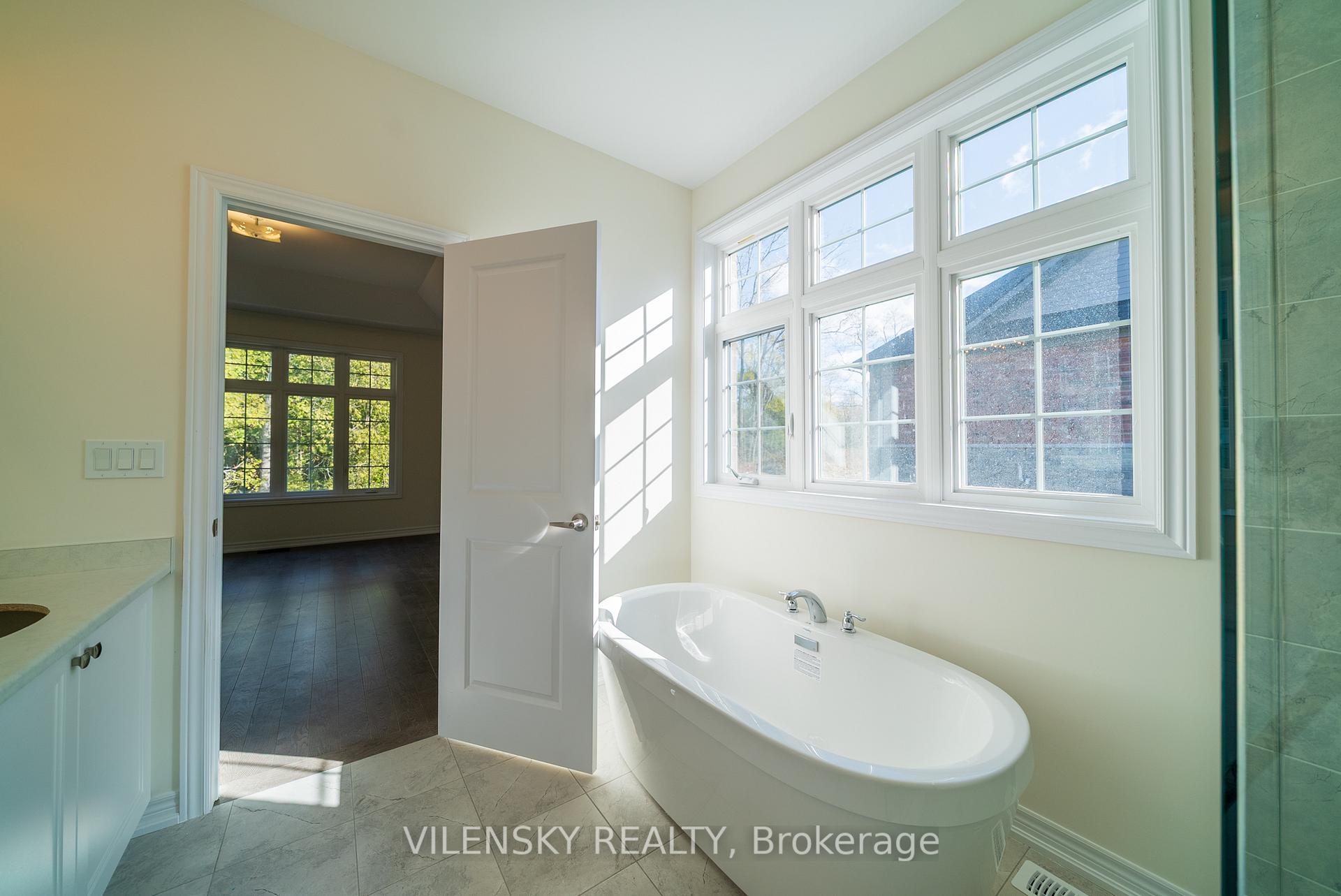 11 East Vista Terrace