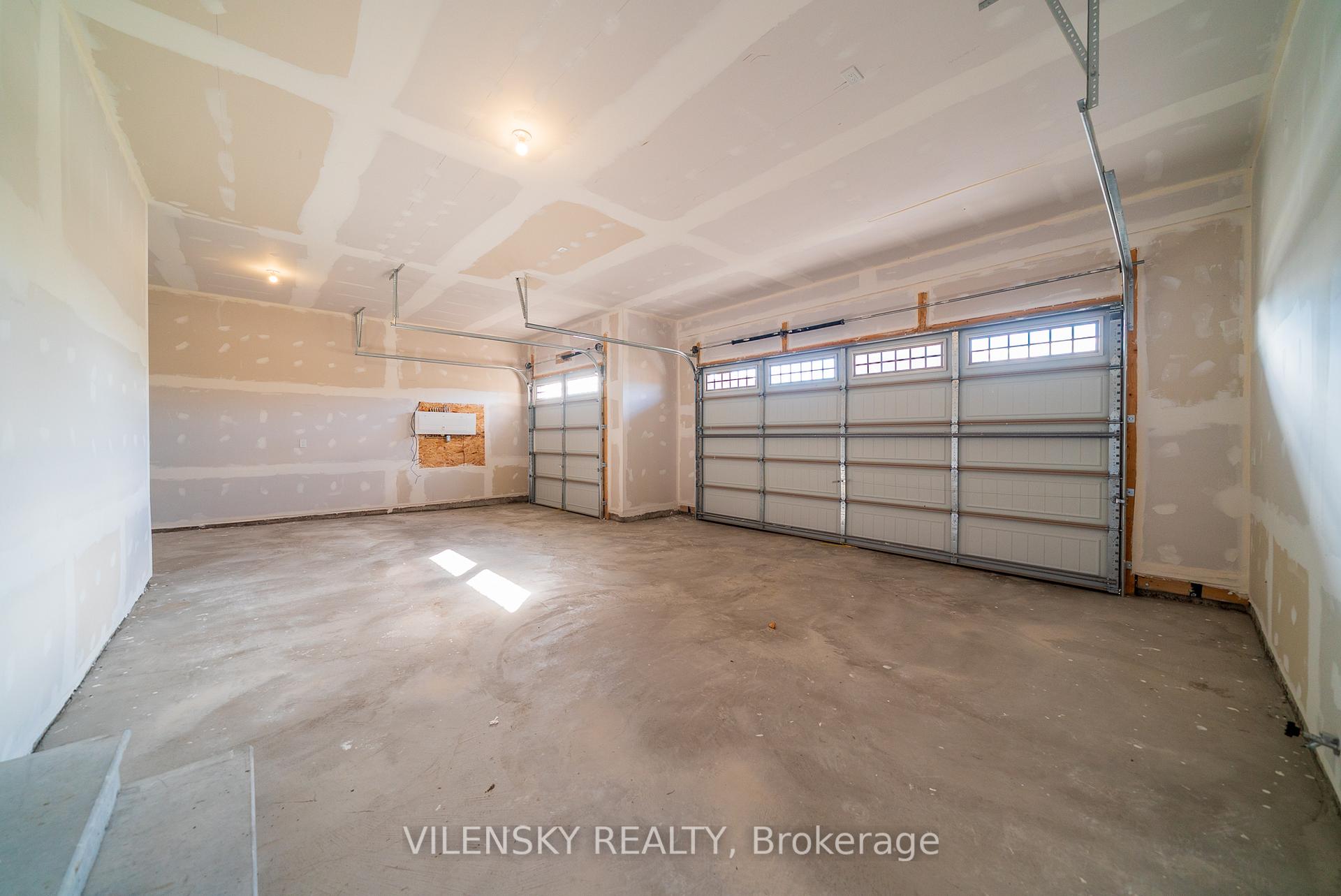 11 East Vista Terrace