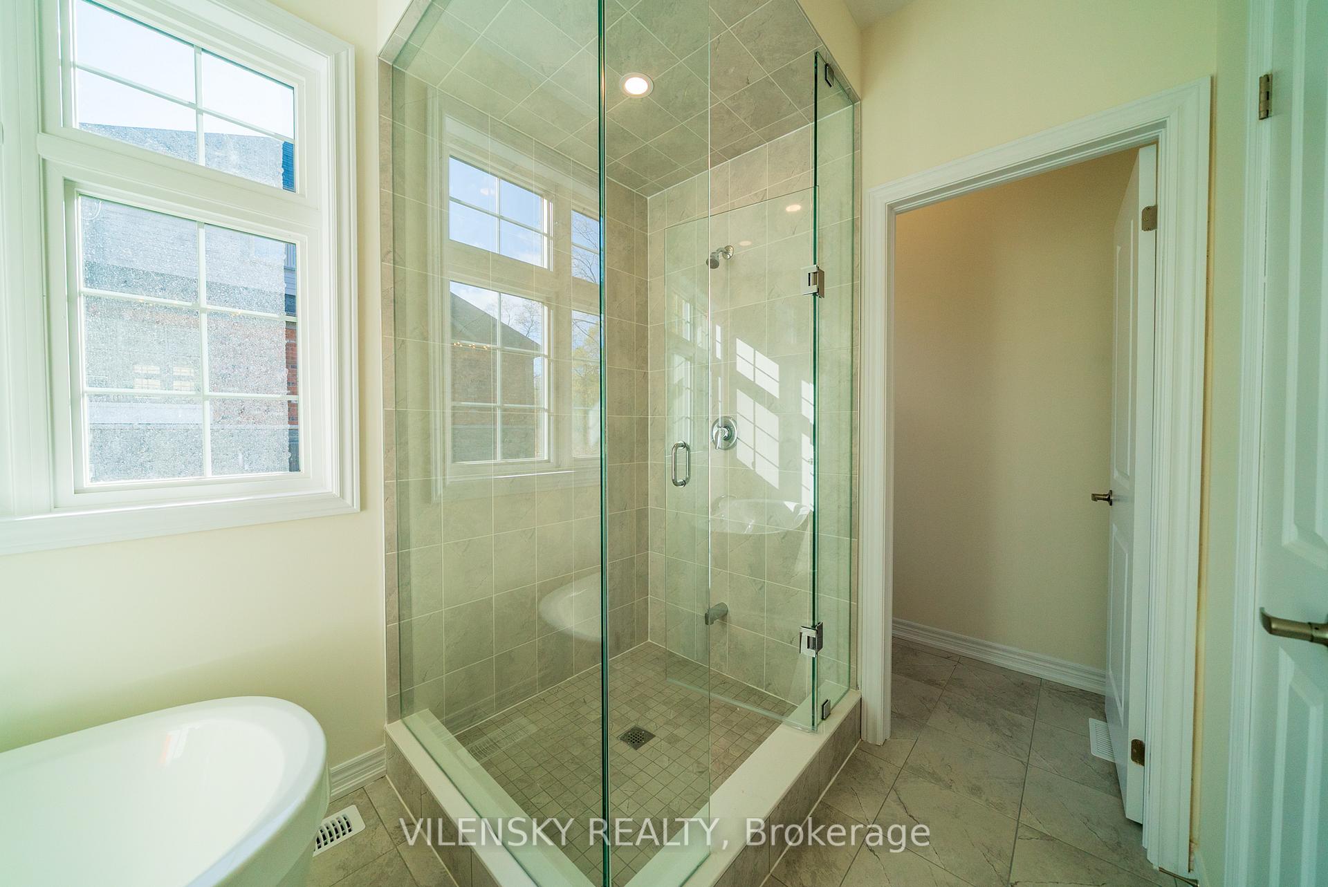 11 East Vista Terrace