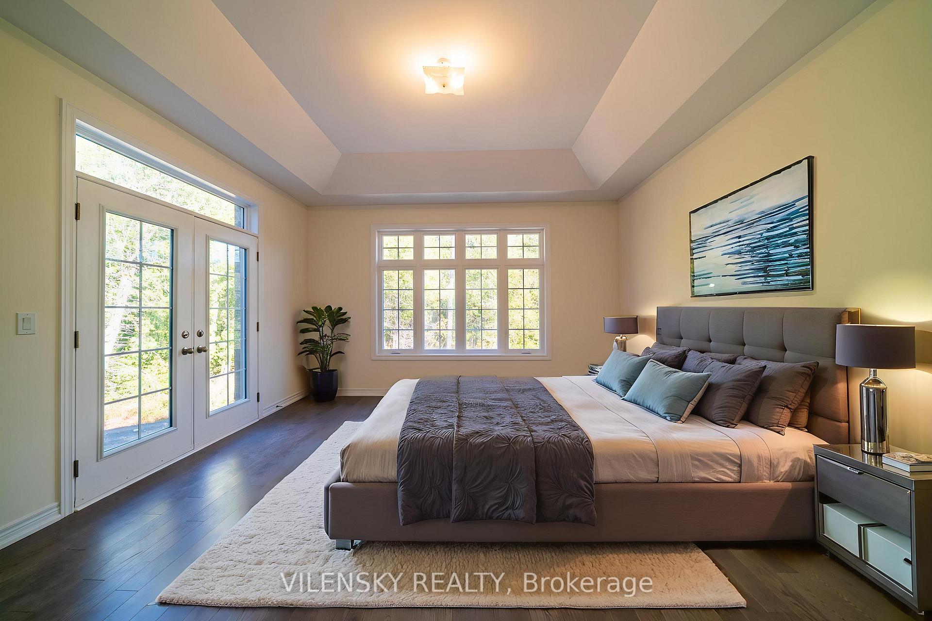 11 East Vista Terrace