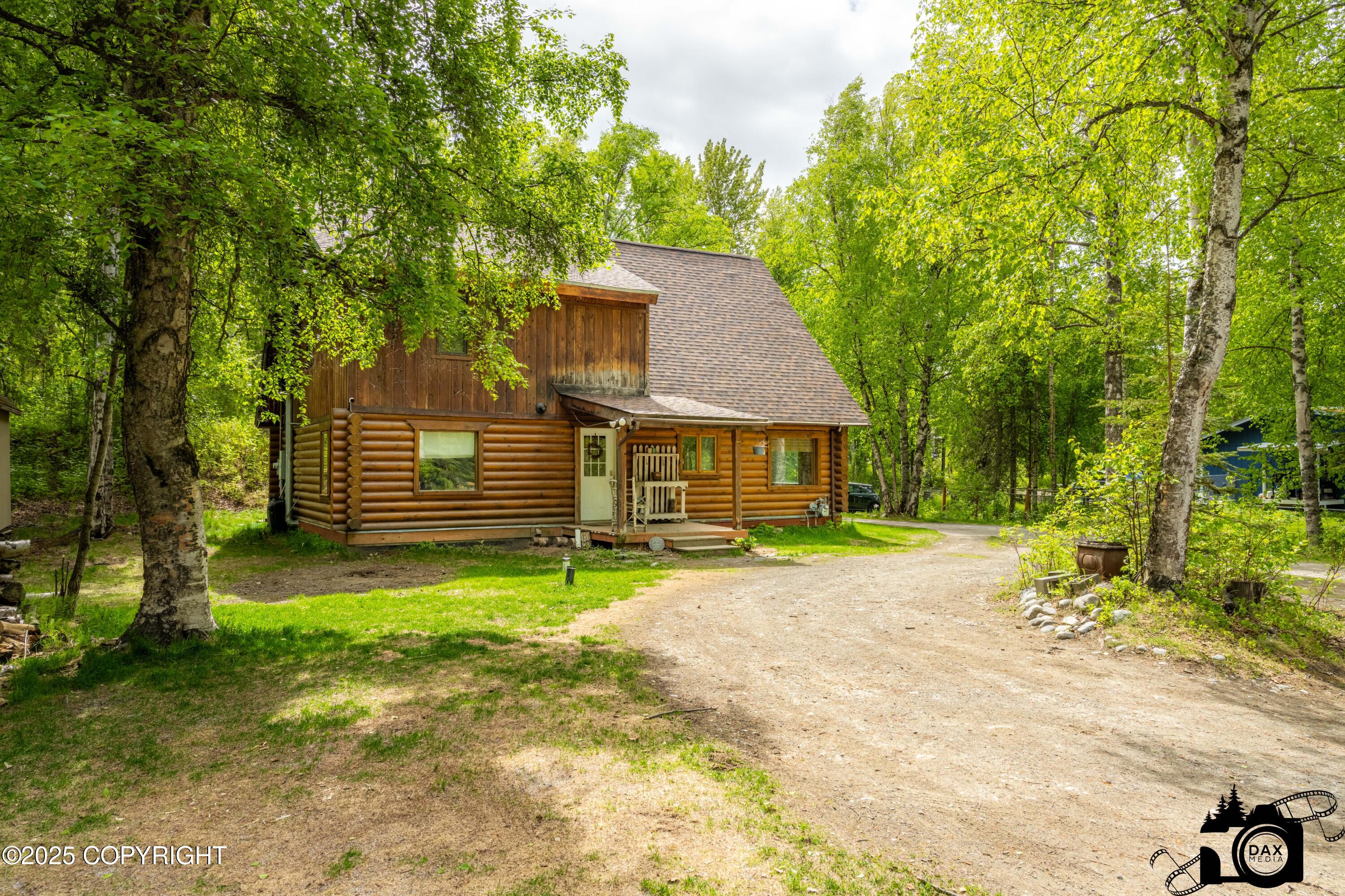 601 W Gail Drive