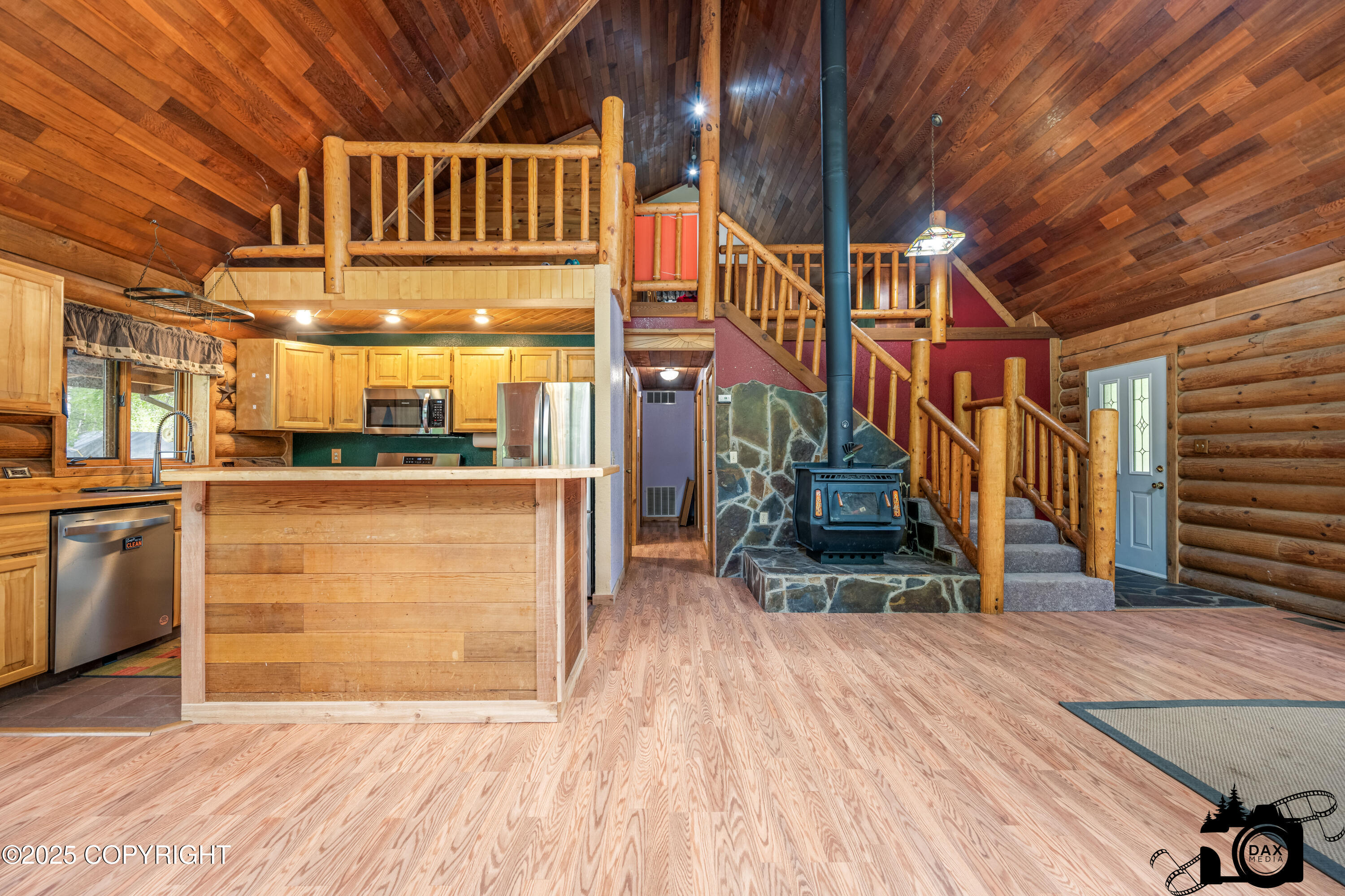 601 W Gail Drive