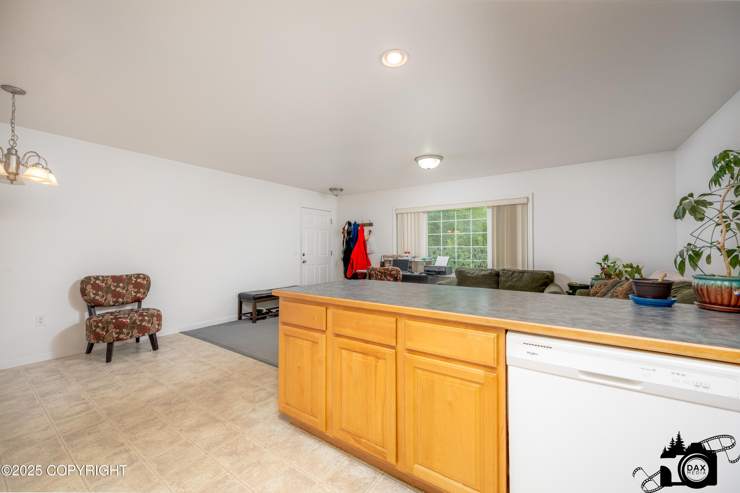 500 W Roy Road