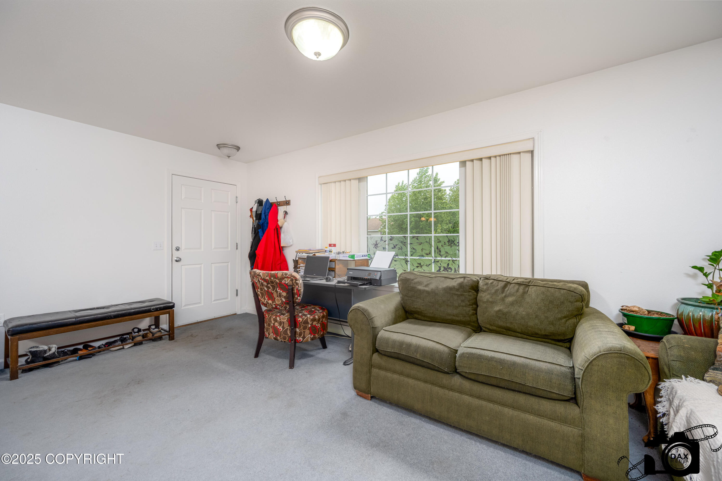 500 W Roy Road