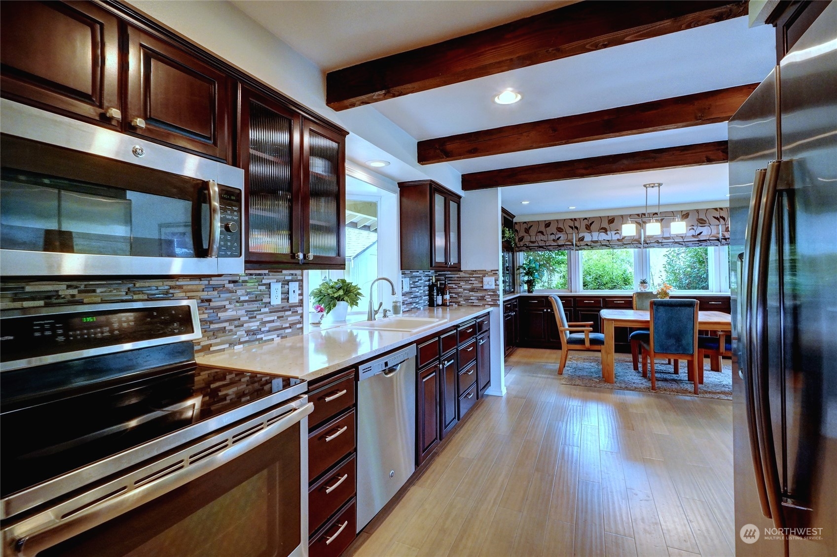 6805 120th Street NW