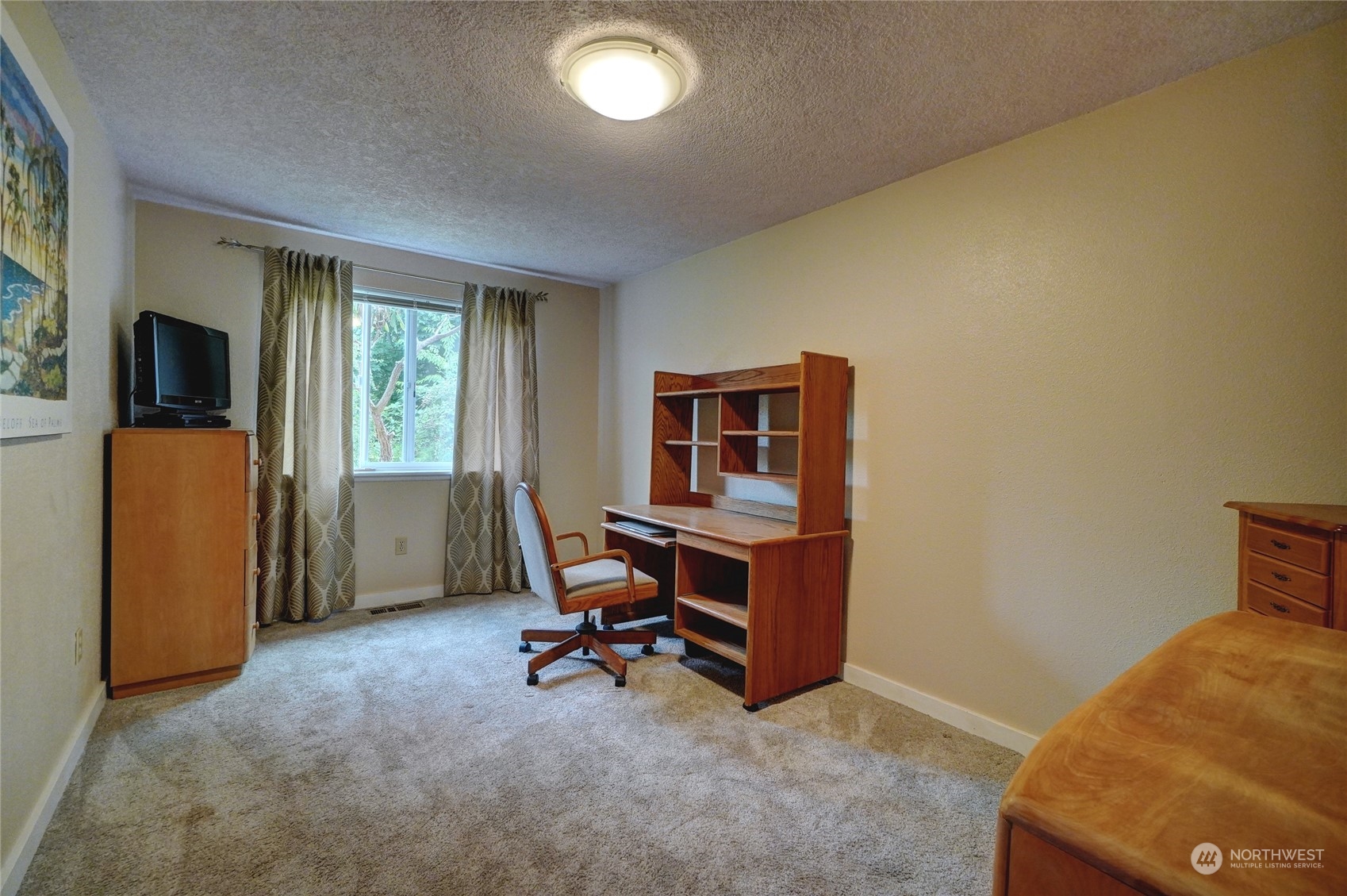 6805 120th Street NW