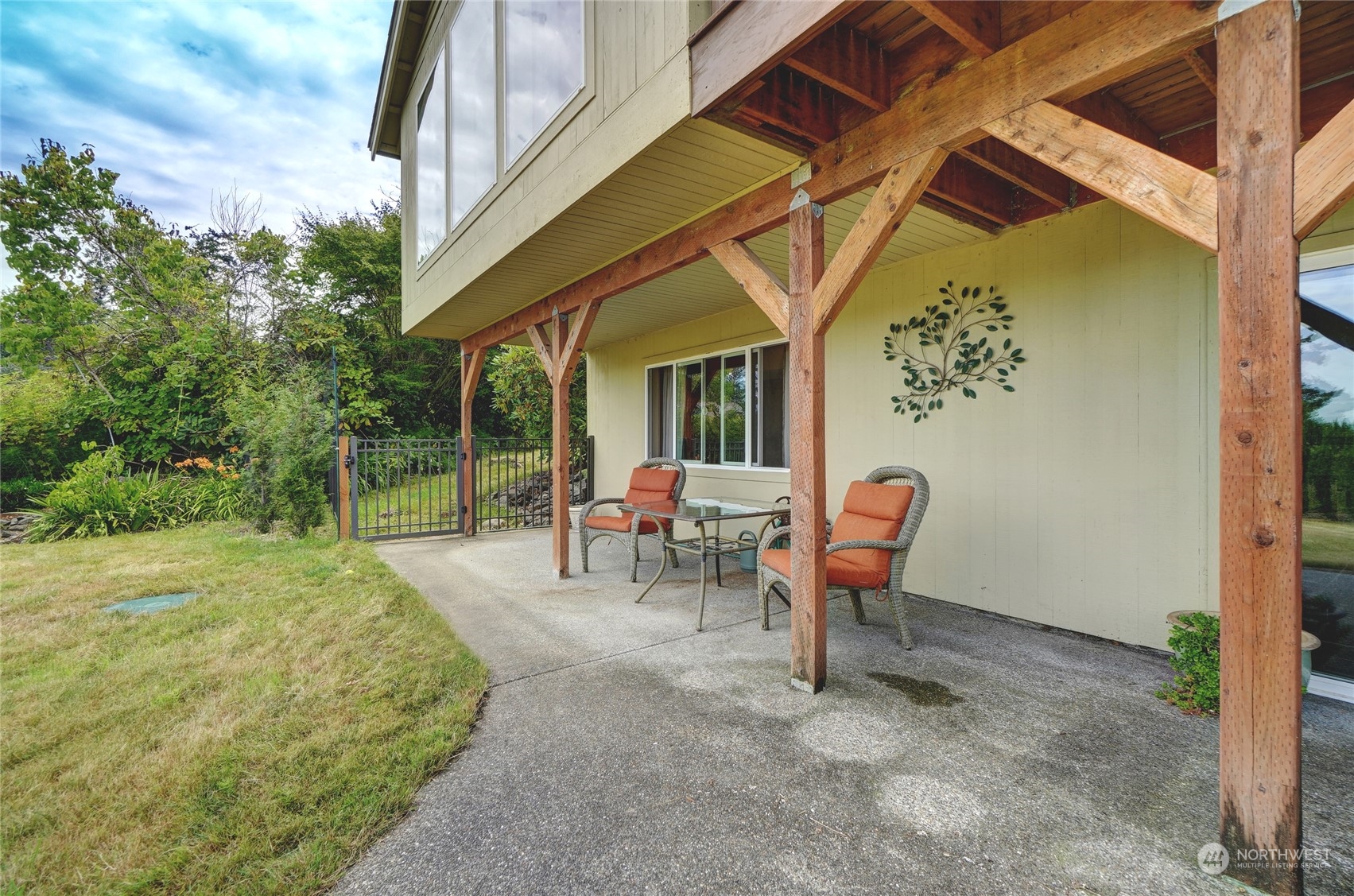 6805 120th Street NW