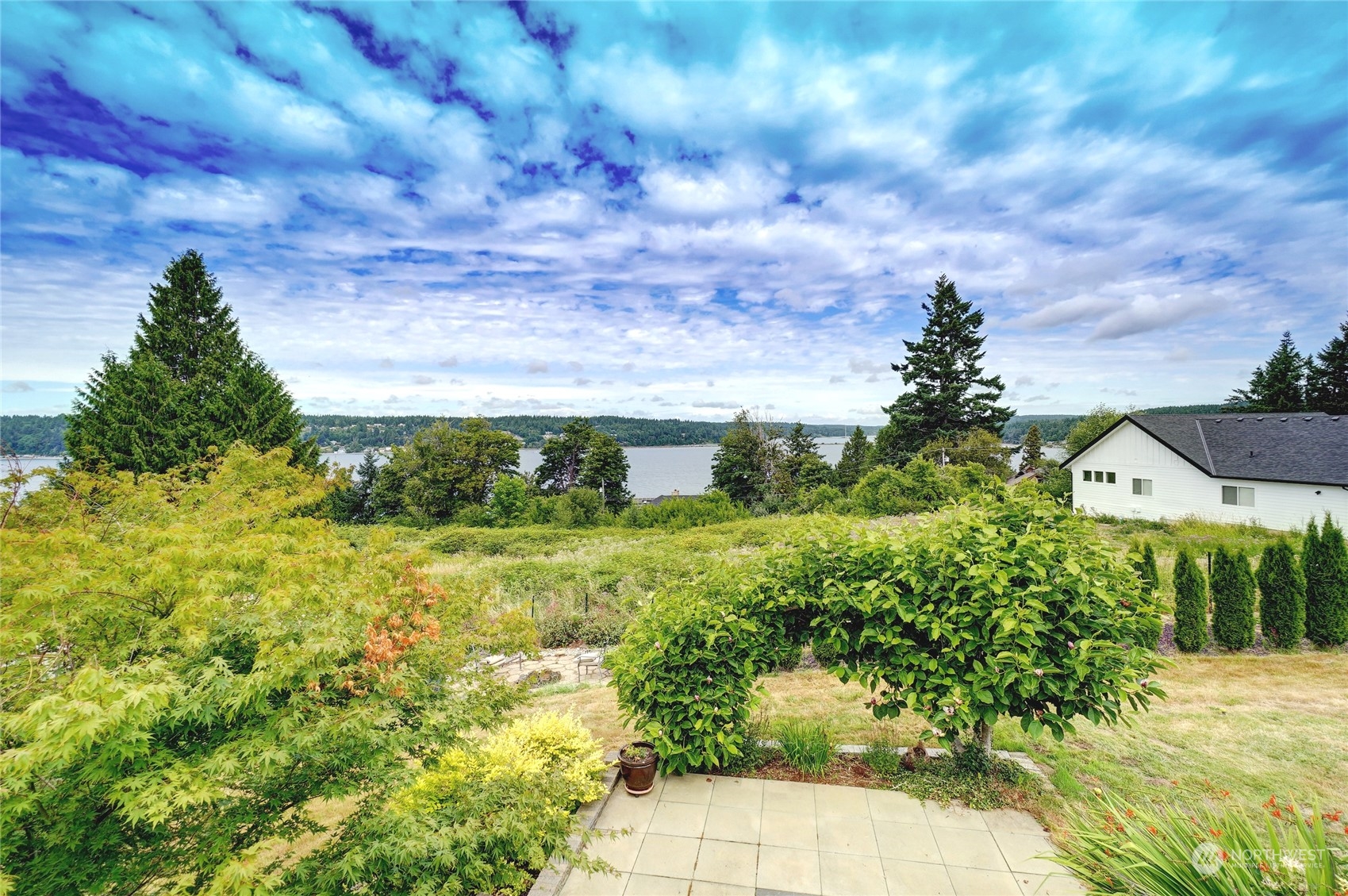 6805 120th Street NW