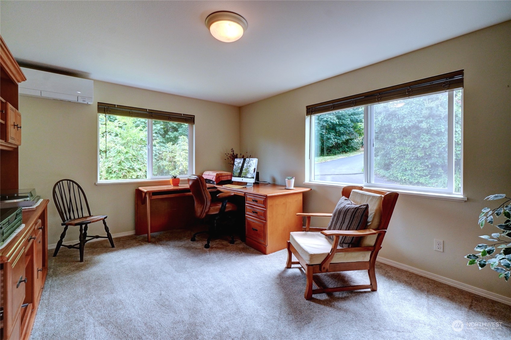 6805 120th Street NW