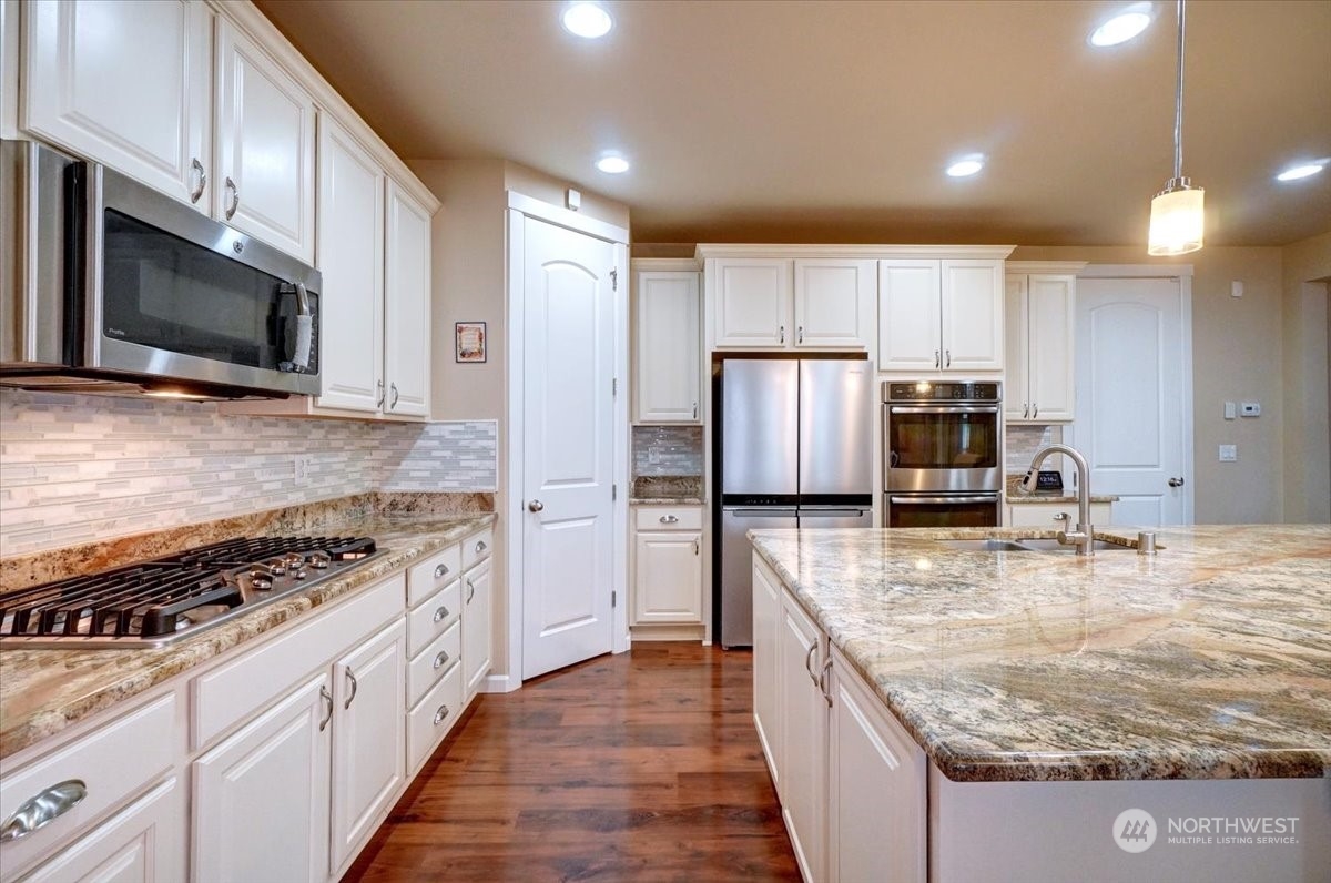 2245 Olivia Street SE