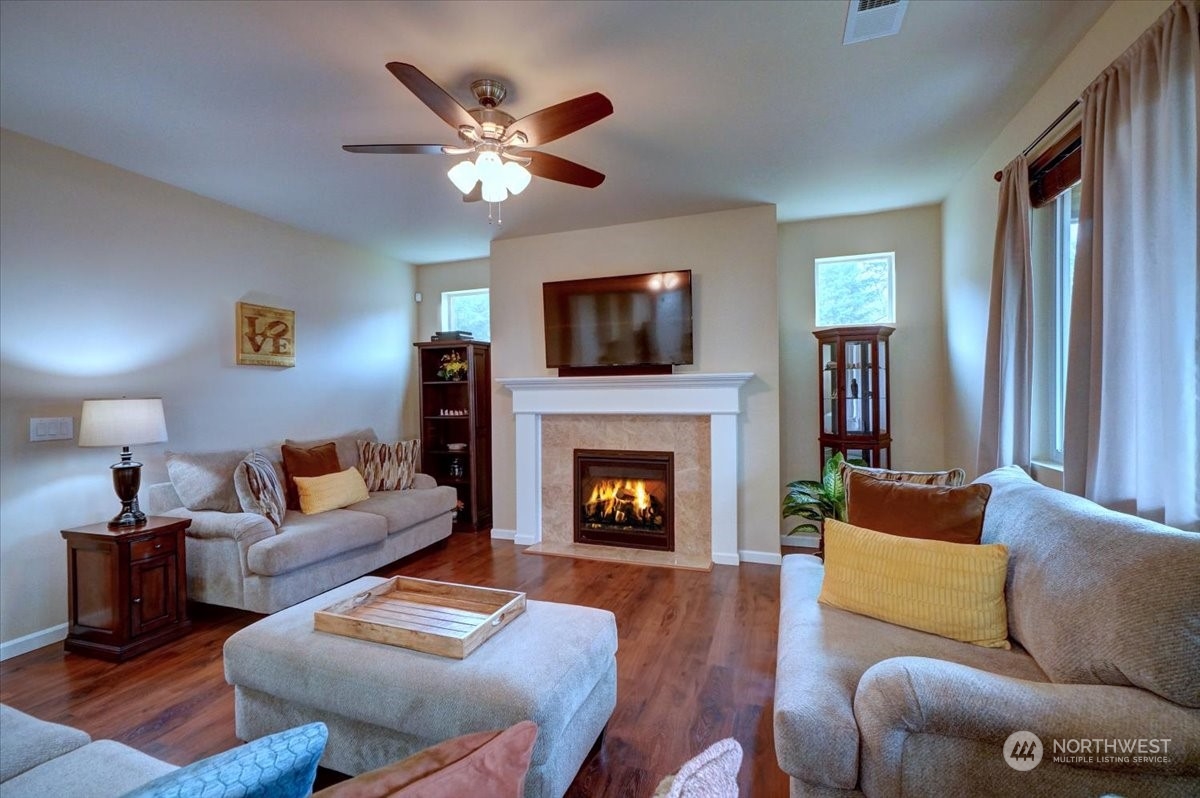 2245 Olivia Street SE