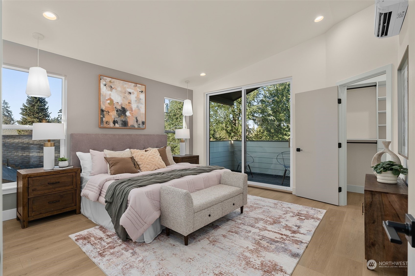 1253 NE 98th Street