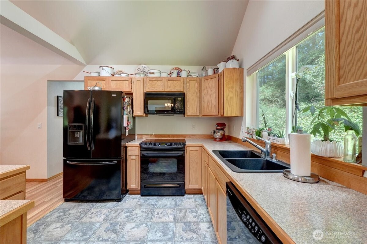 9535 Olalla Valley Road SE