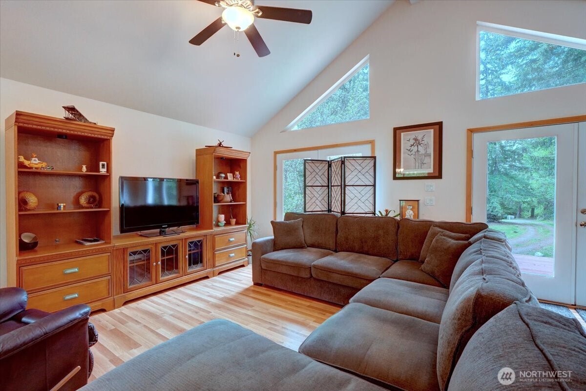 9535 Olalla Valley Road SE