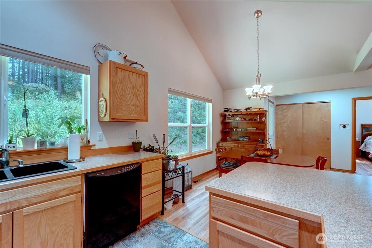 9535 Olalla Valley Road SE